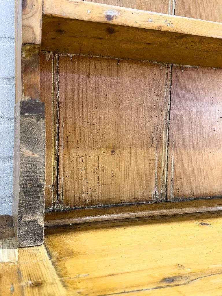English kitchen dresser with pot board base