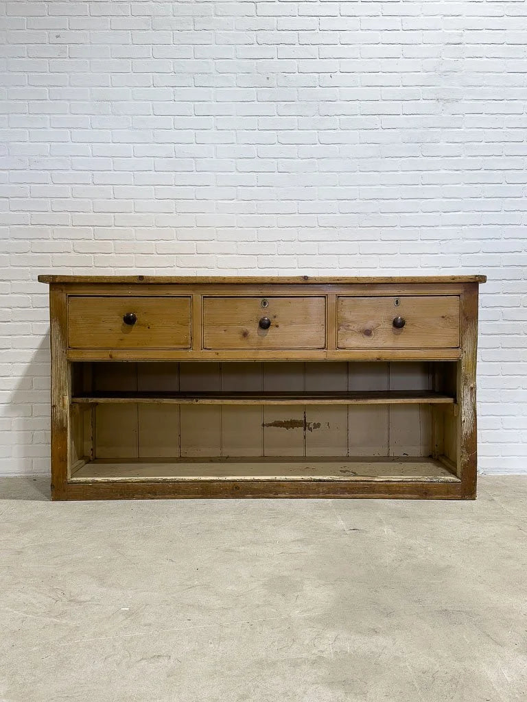 English kitchen dresser with pot board base