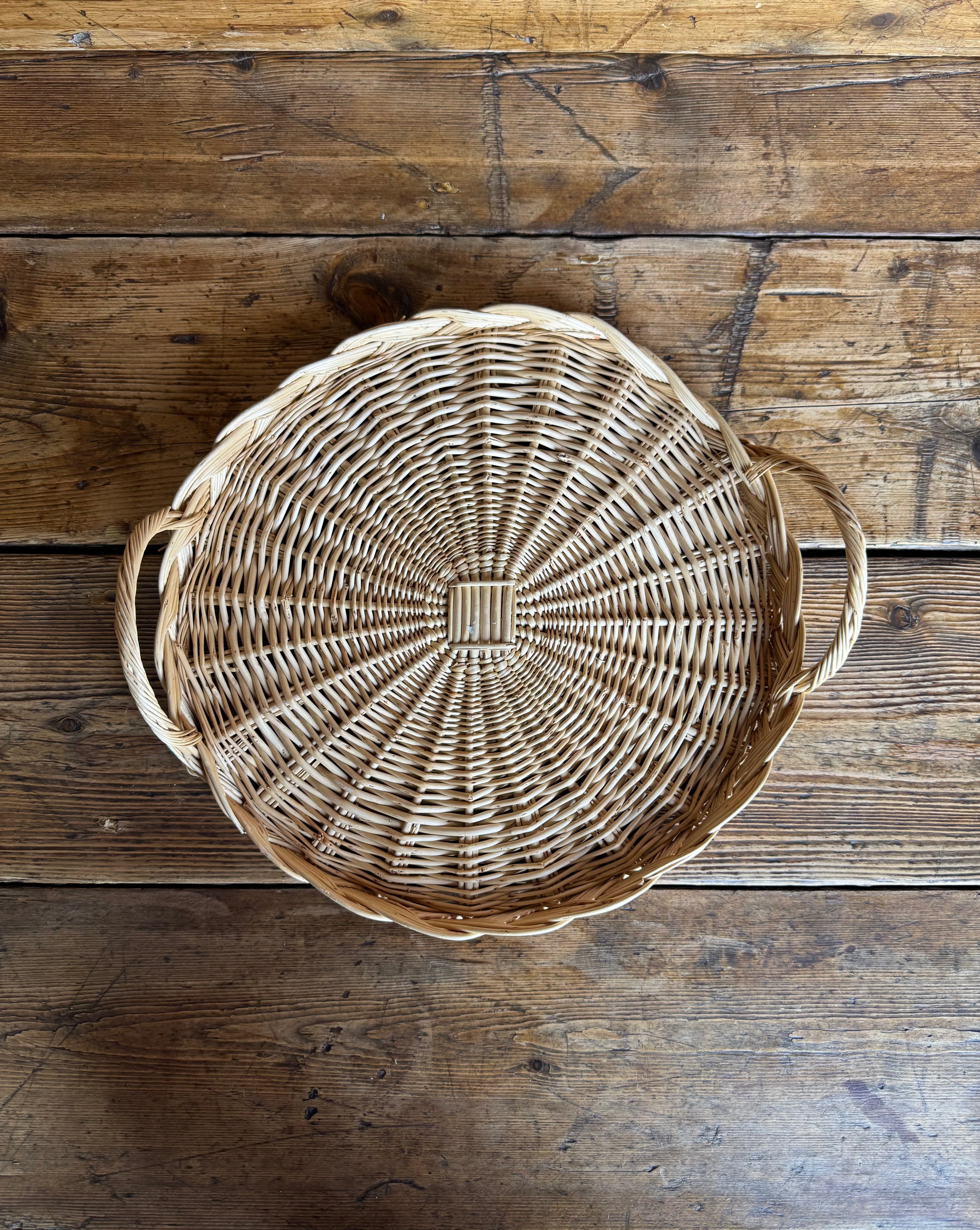 Vintage woven tray with handles