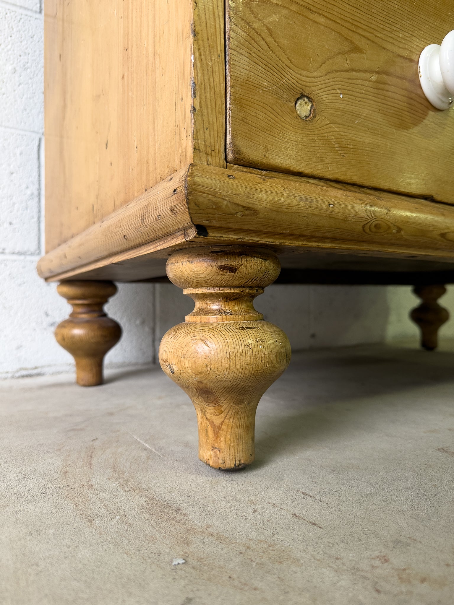 Victorian pine drawers with original ceramic knobs