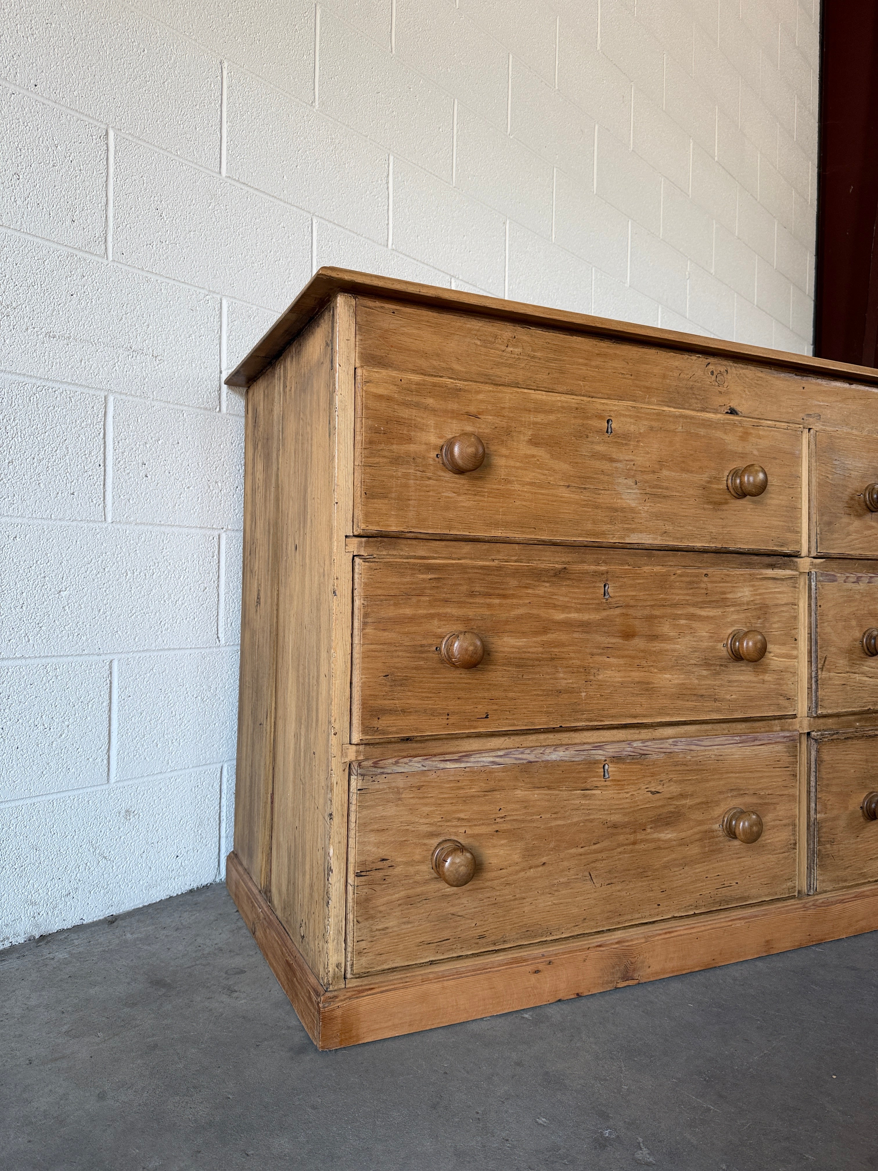 Chest of 6 English pine drawers