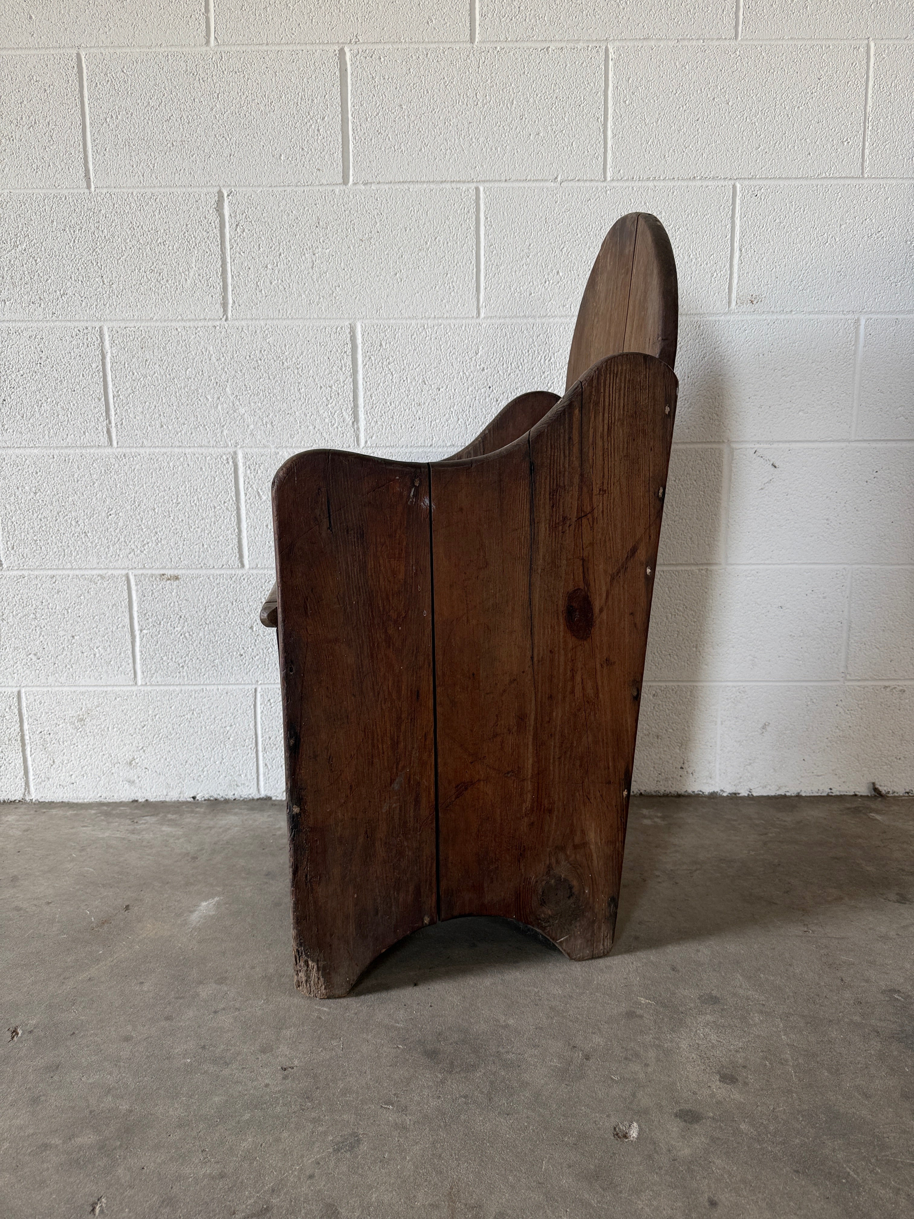 Antique English Lambing Chair