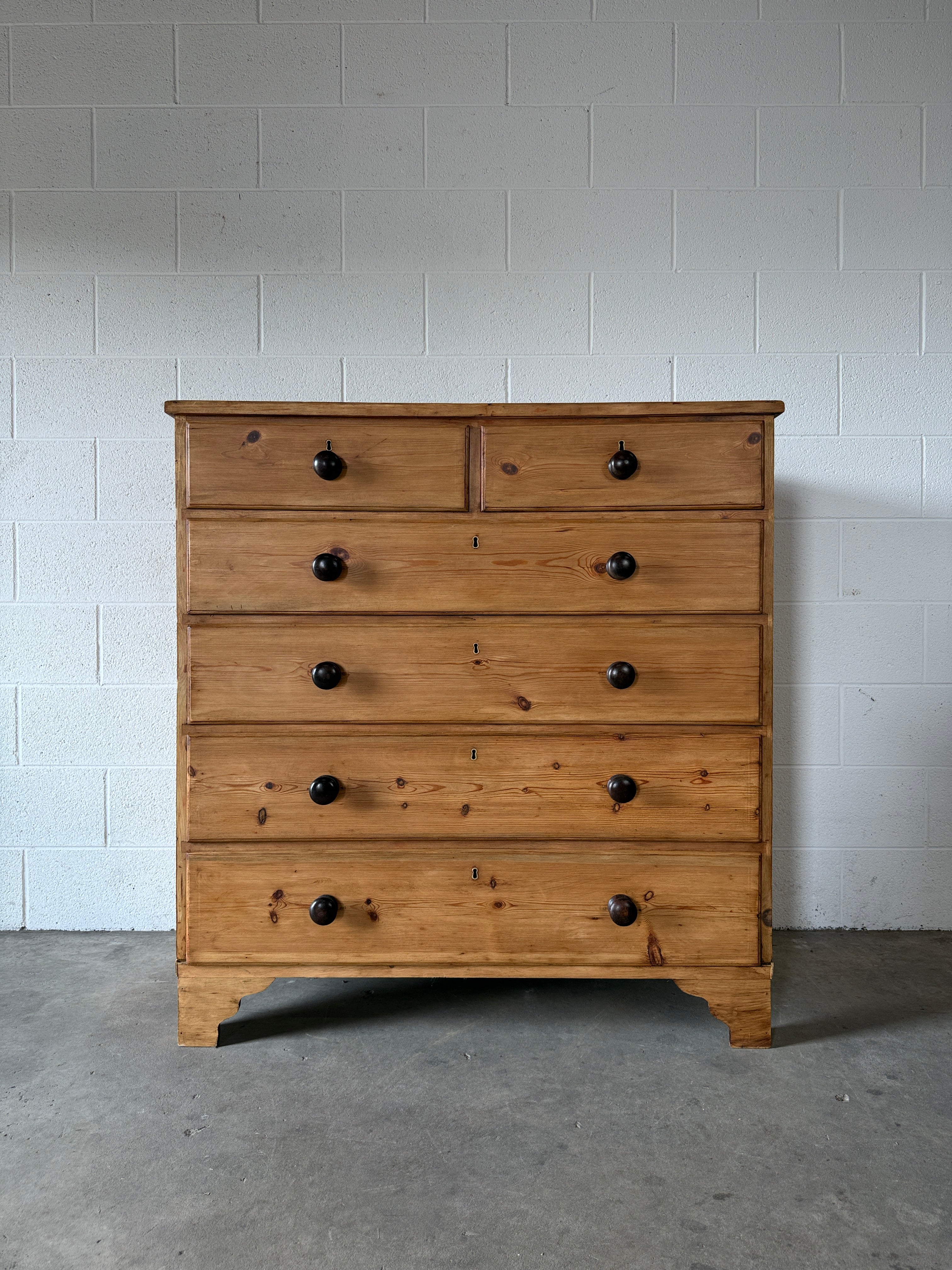 Antique Pine Chest of Drawers