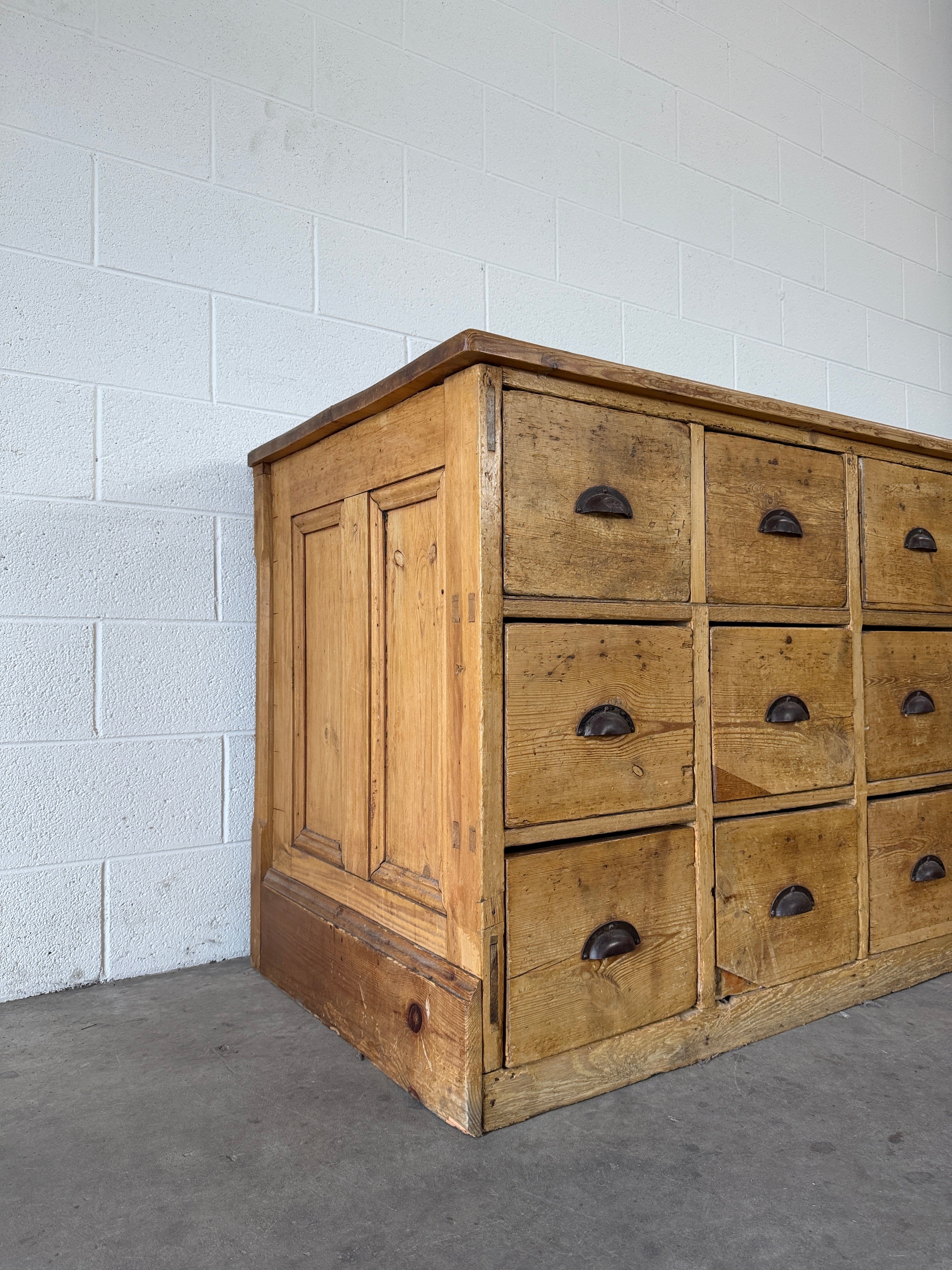 Victorian Pine Island/Bank of Drawers