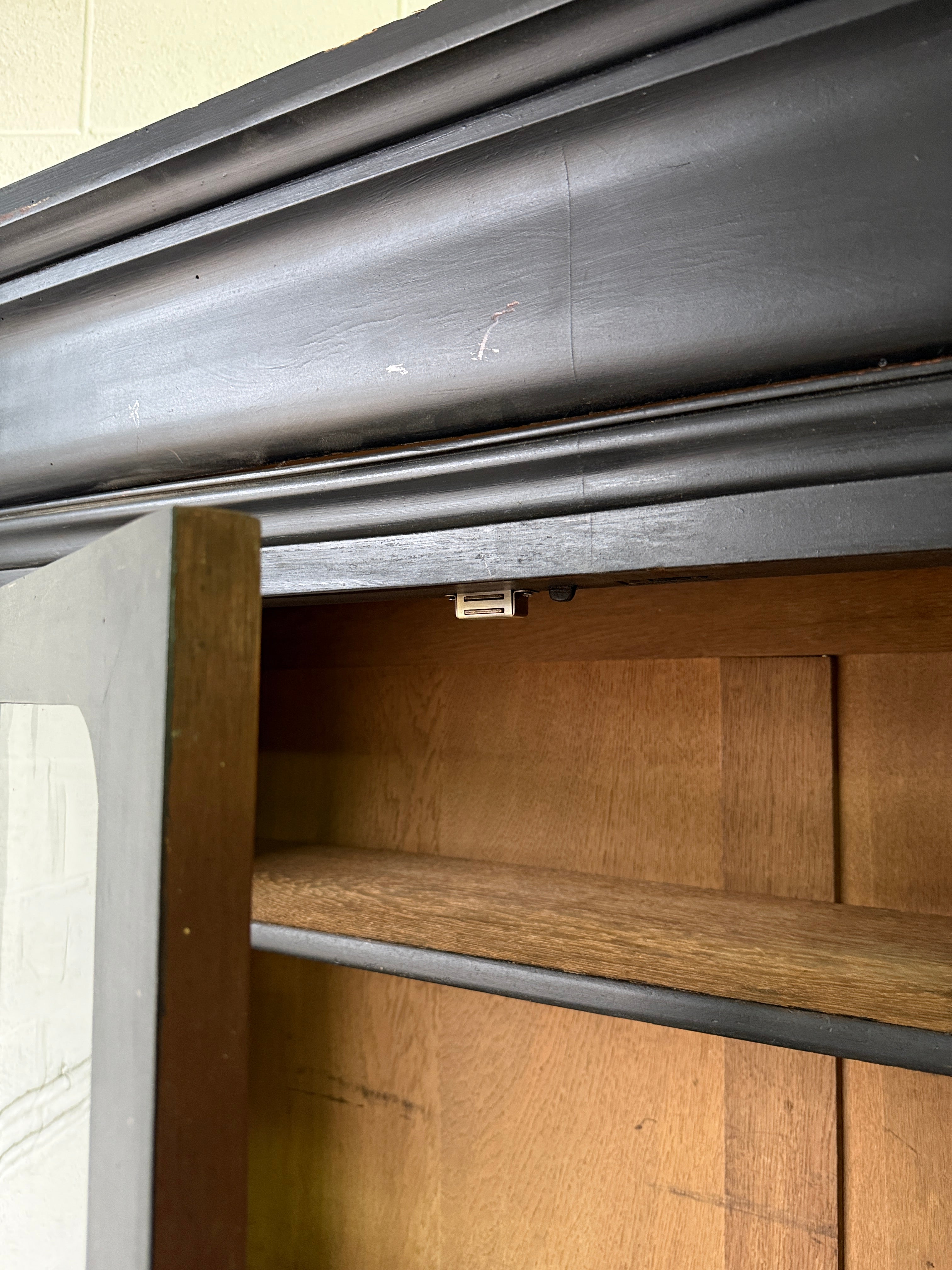 Shelved French bookcase