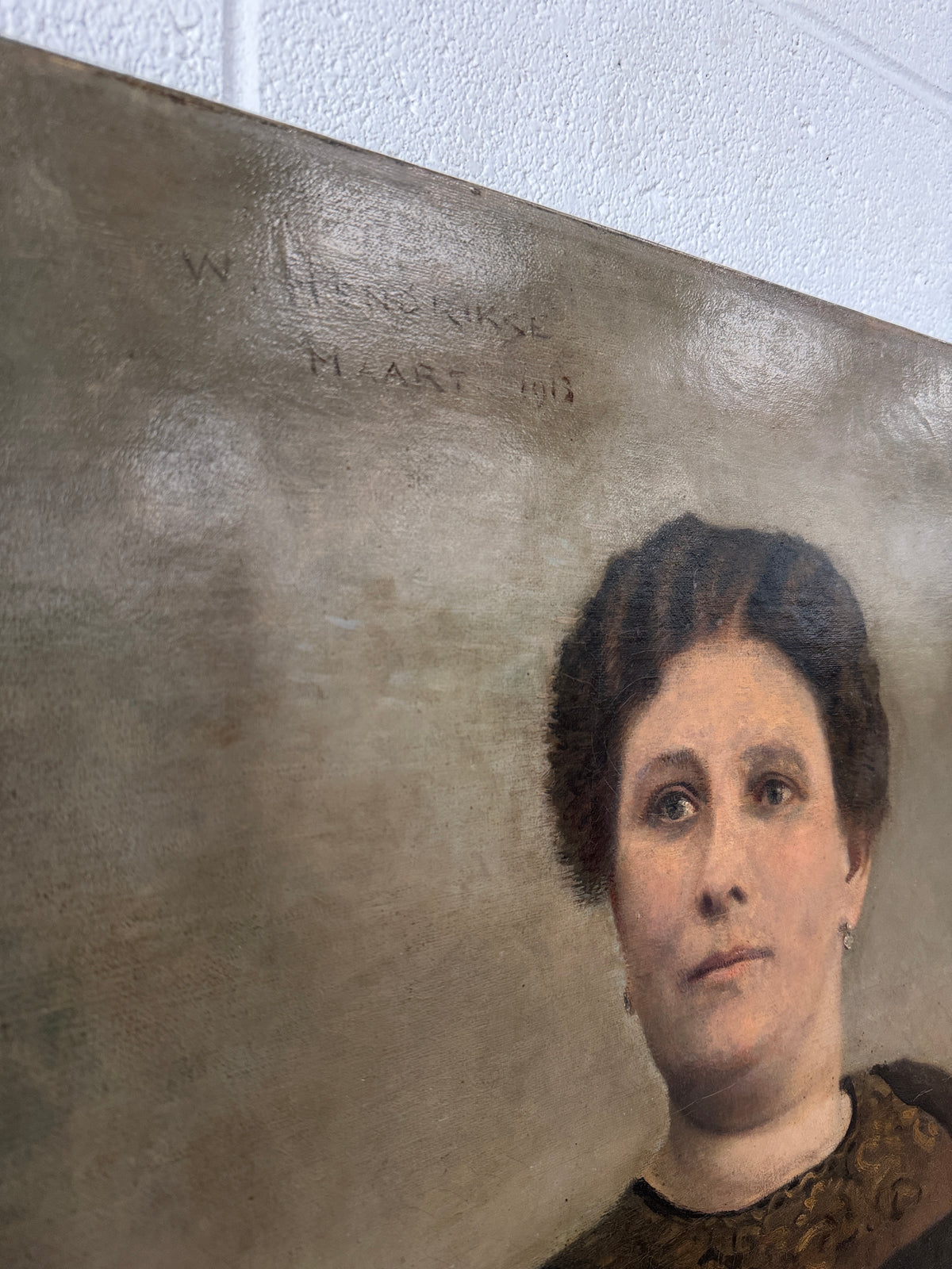 Pair of antique oil portraits