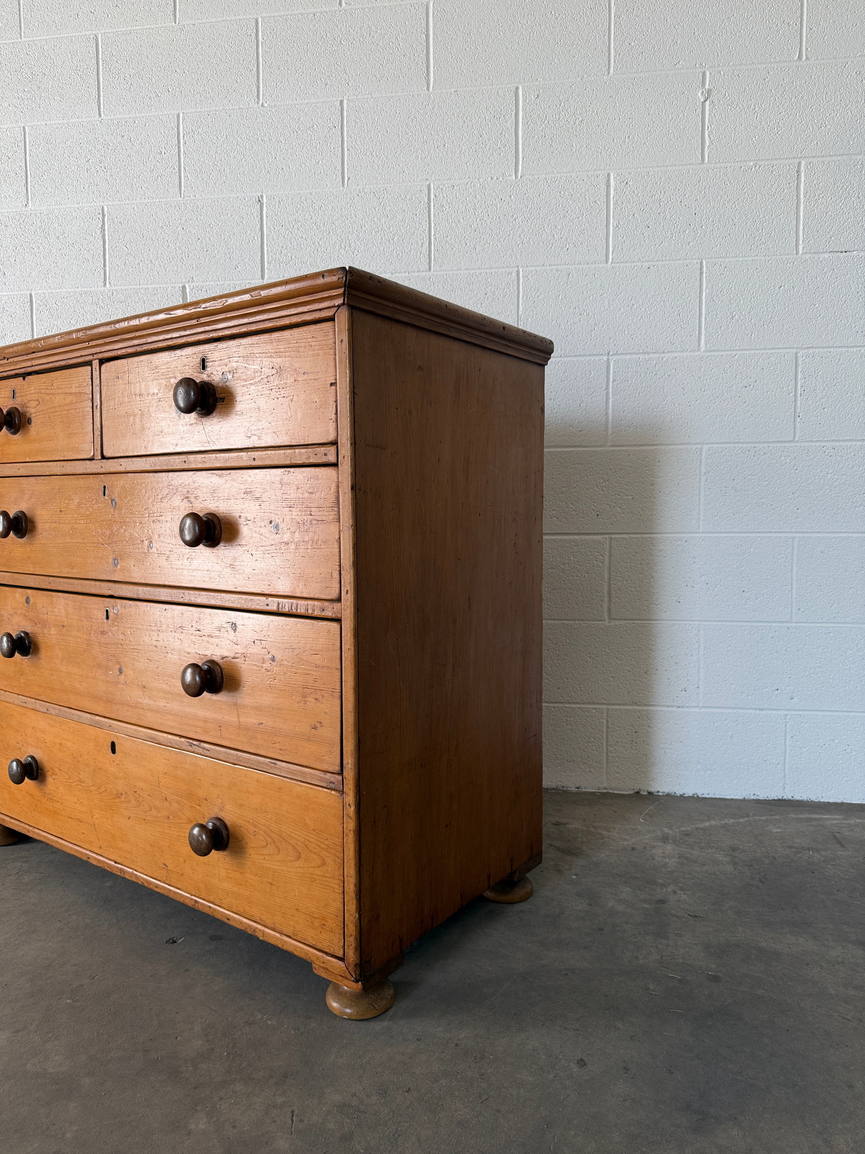 Warm antique pine 2 over 3 chest of drawers