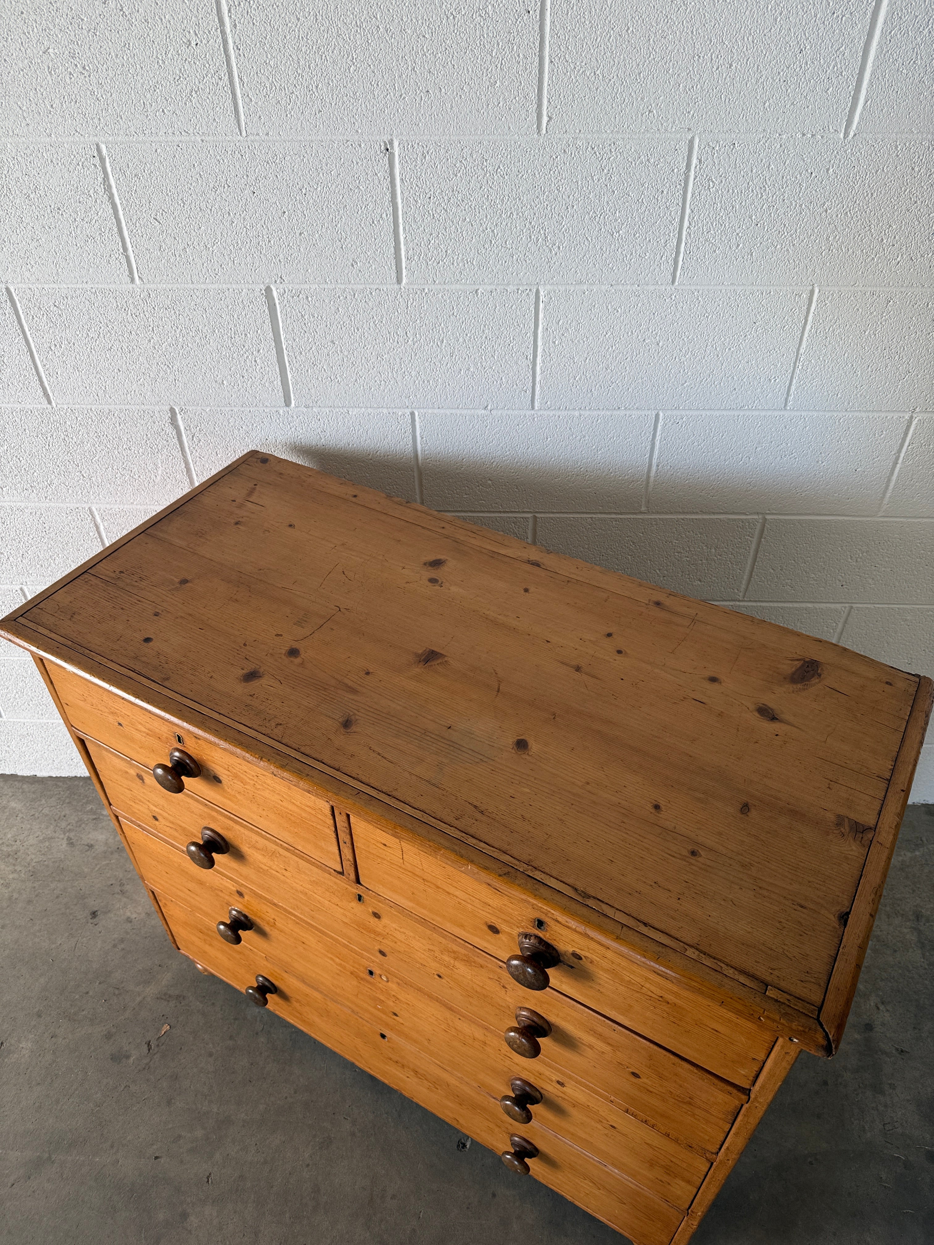 Warm antique pine 2 over 3 chest of drawers