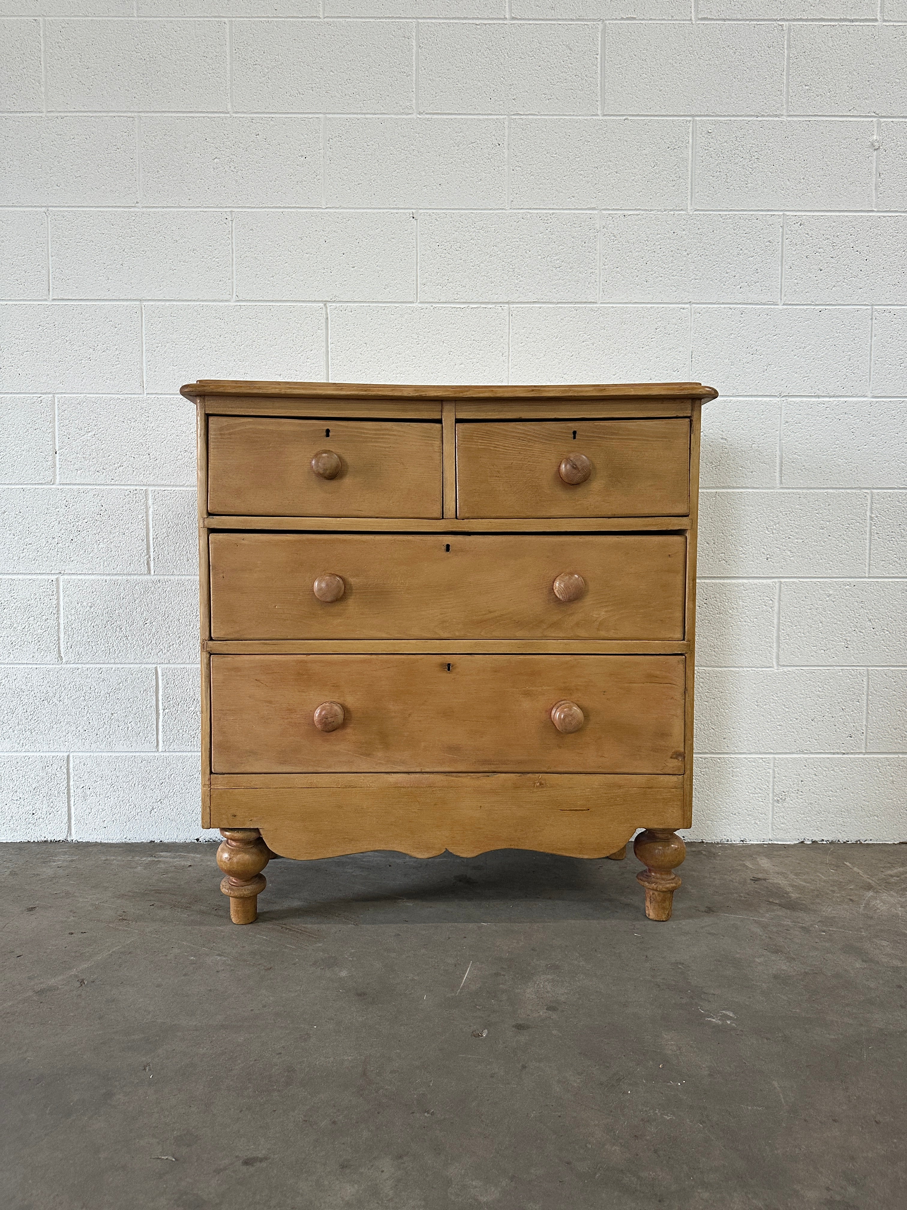 Victorian Pine 2/2 Chest of Drawers