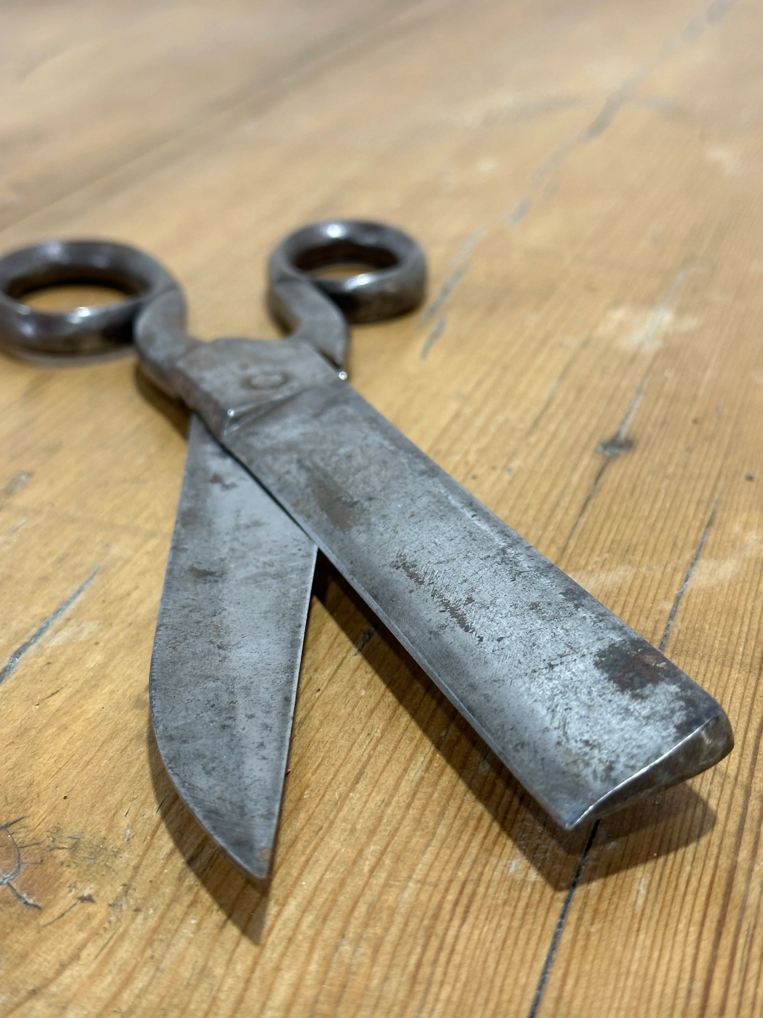 Scissors