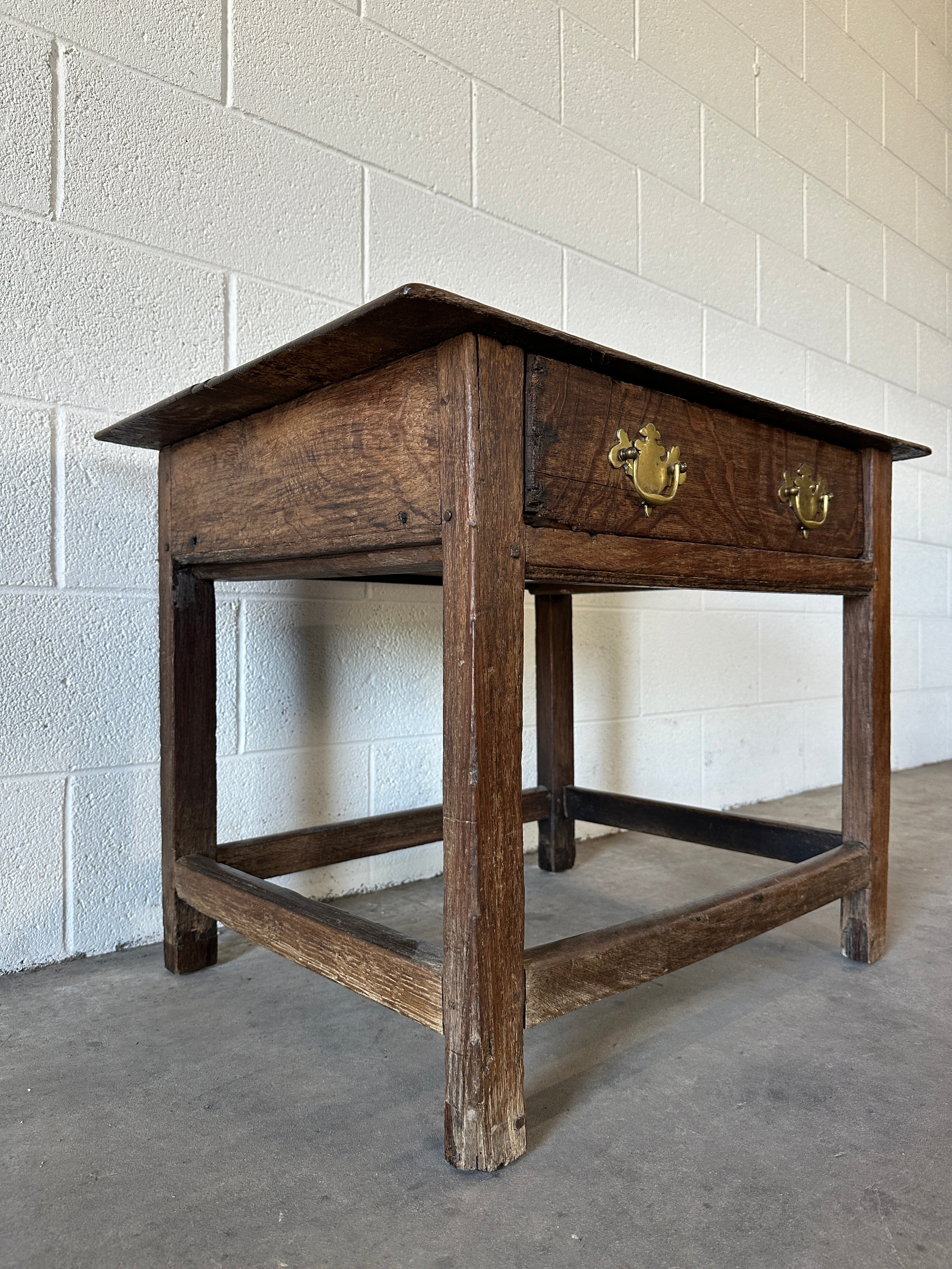 Small Georgian Oak Sidetable with Drawer
