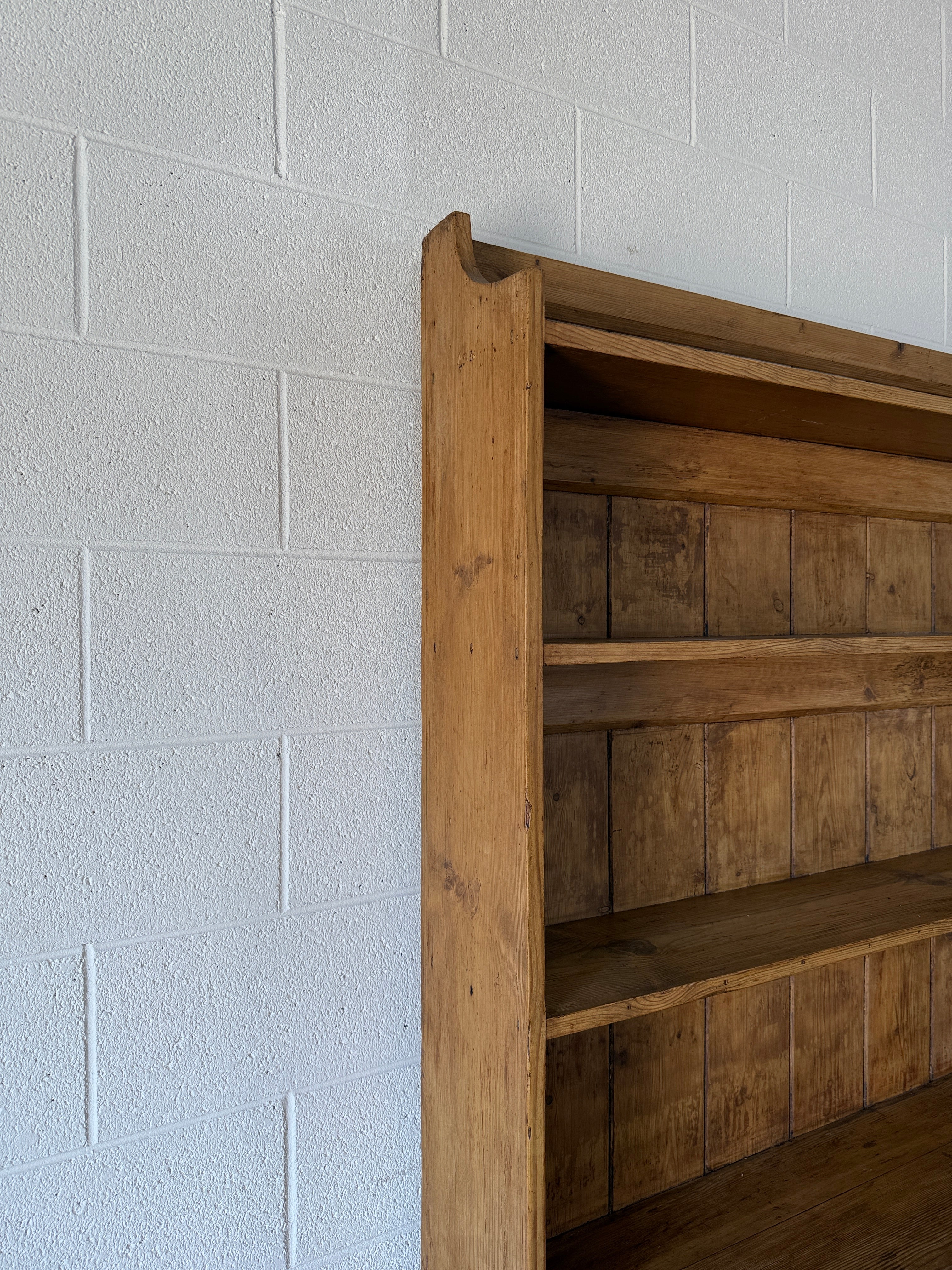 Antique English pine one-piece hutch