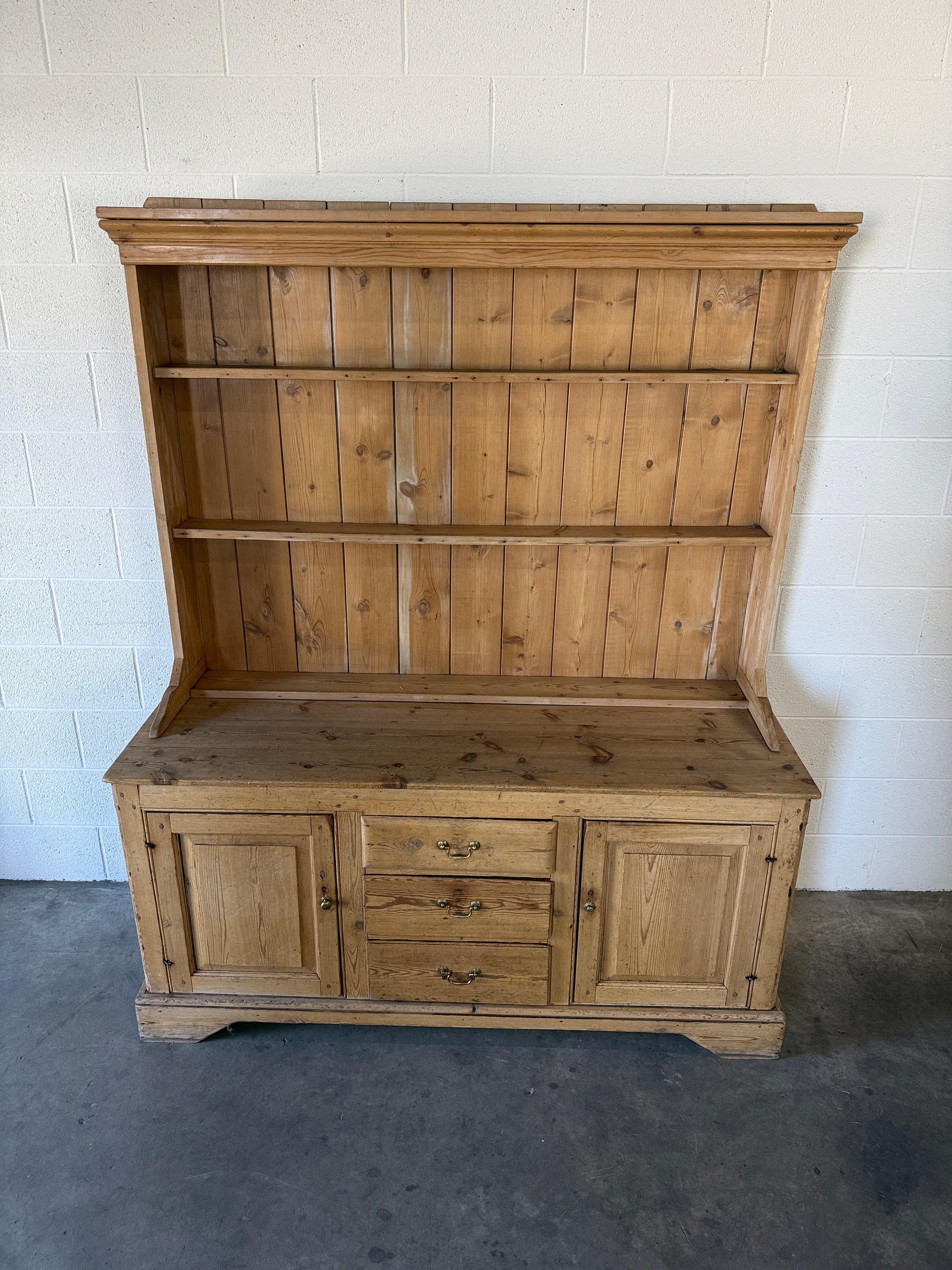 Early 19th‑Century and later English pine kitchen dresser