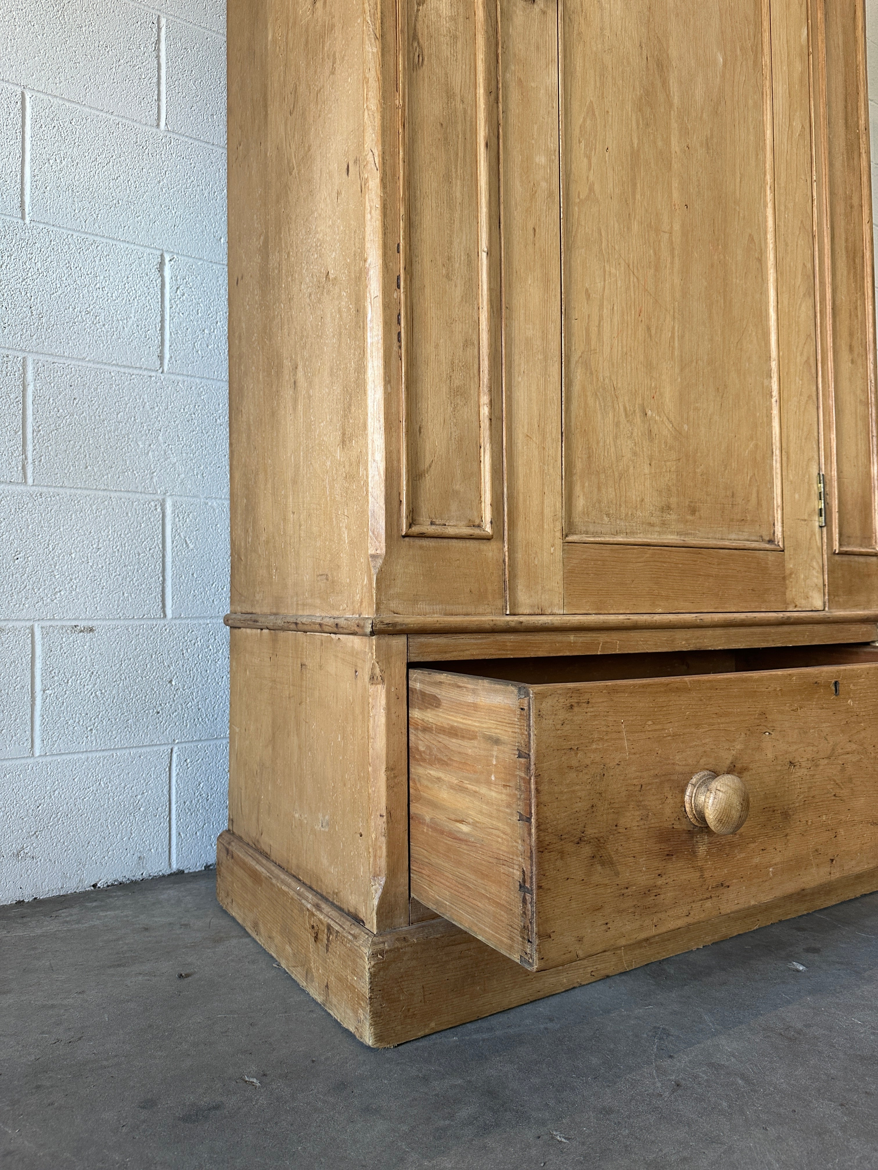 Victorian pine single wardrobe