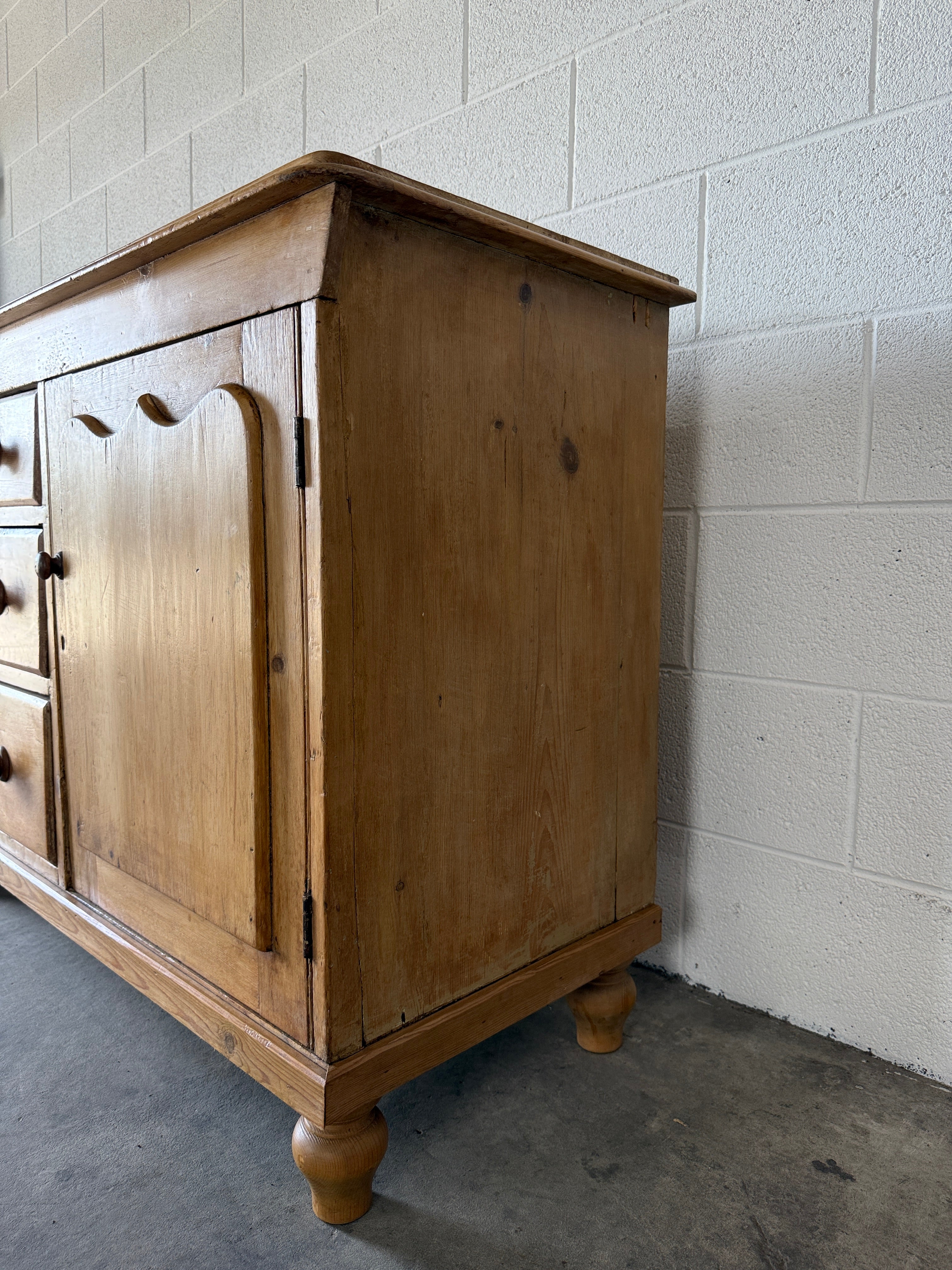 Small victorian pine sideboard with beautiful coloring