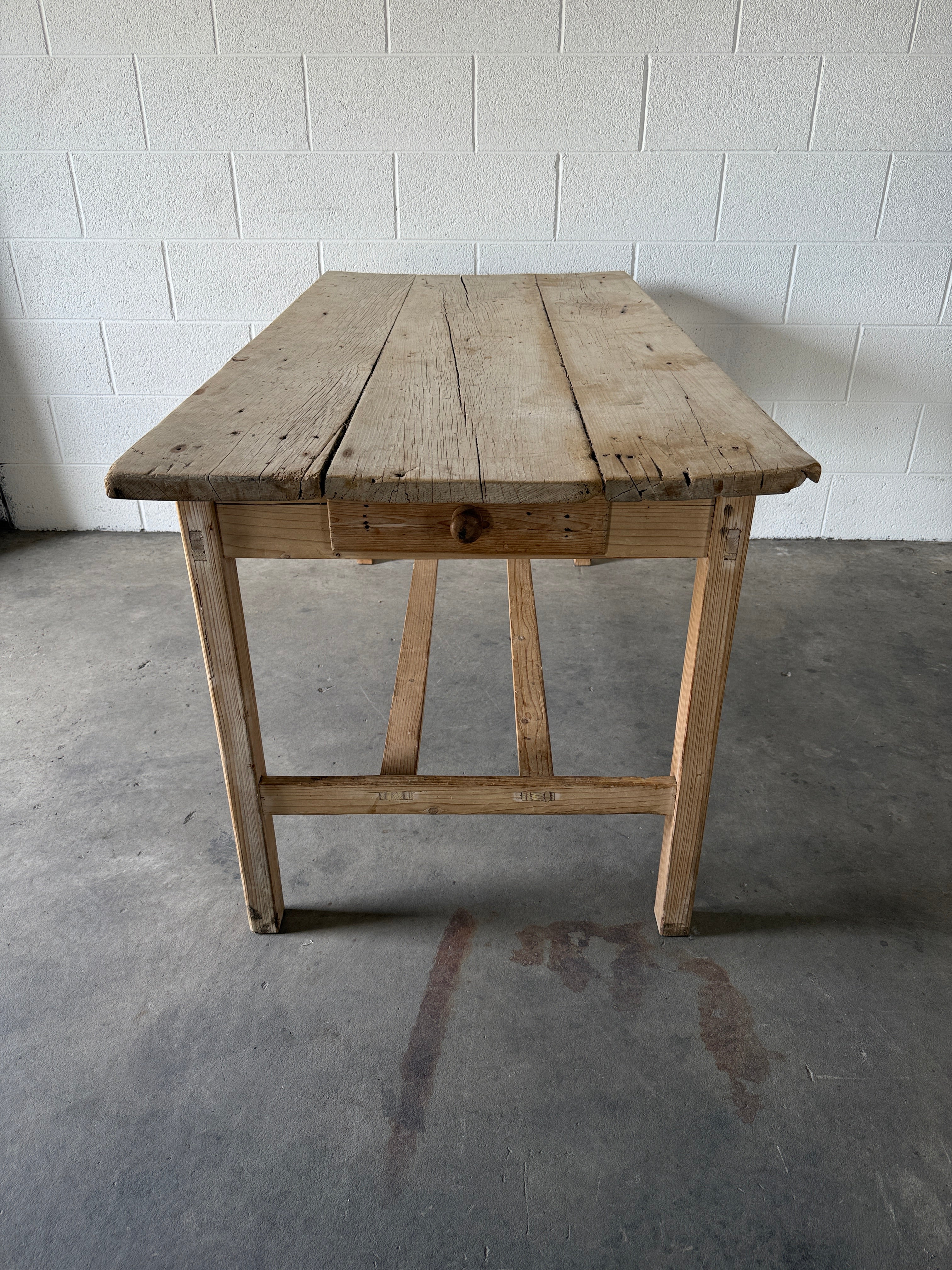 Victorian pine kitchen table with Irish double stretcher