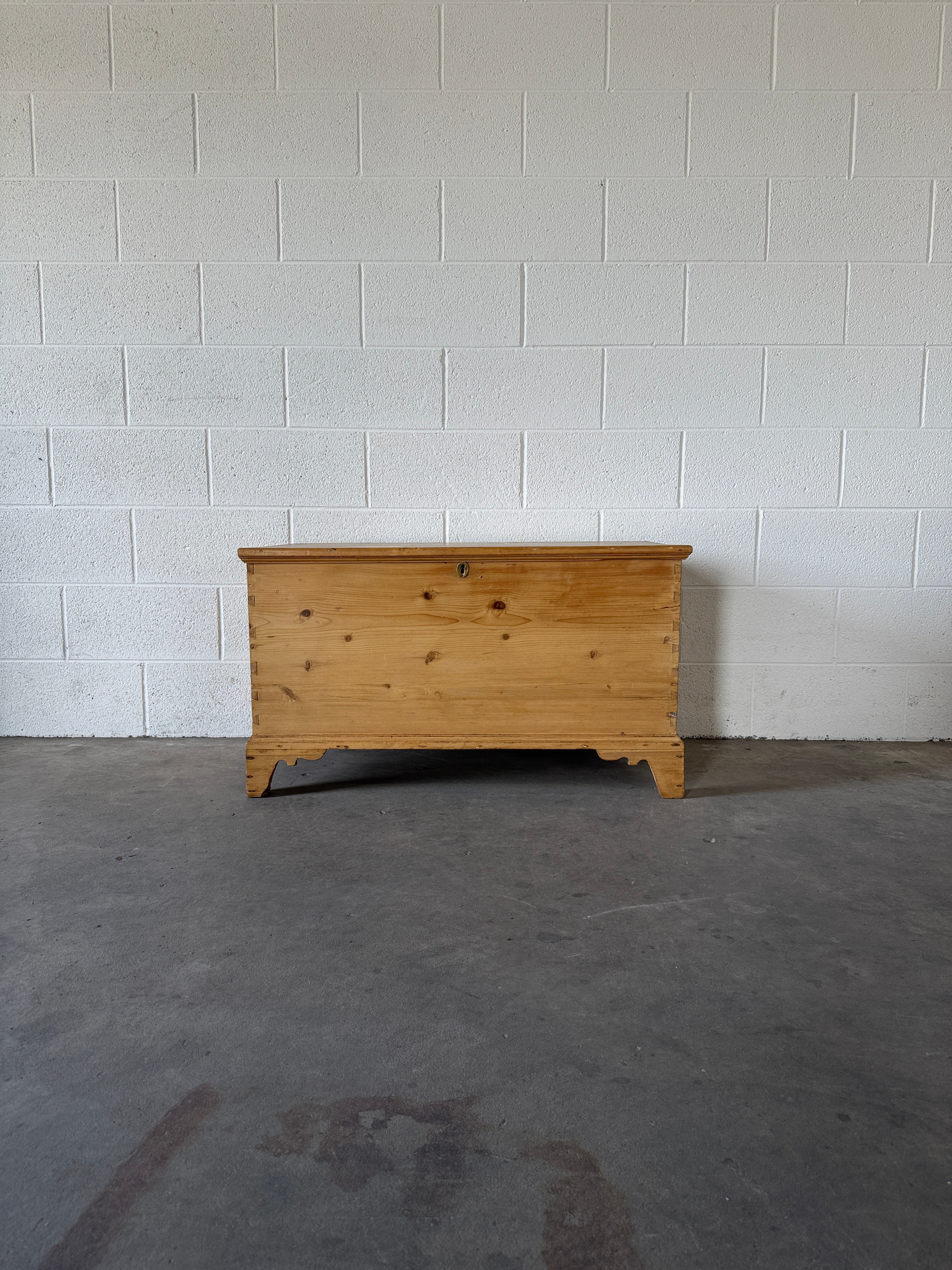 Antique Pine Blanket Box with Bracket Feet