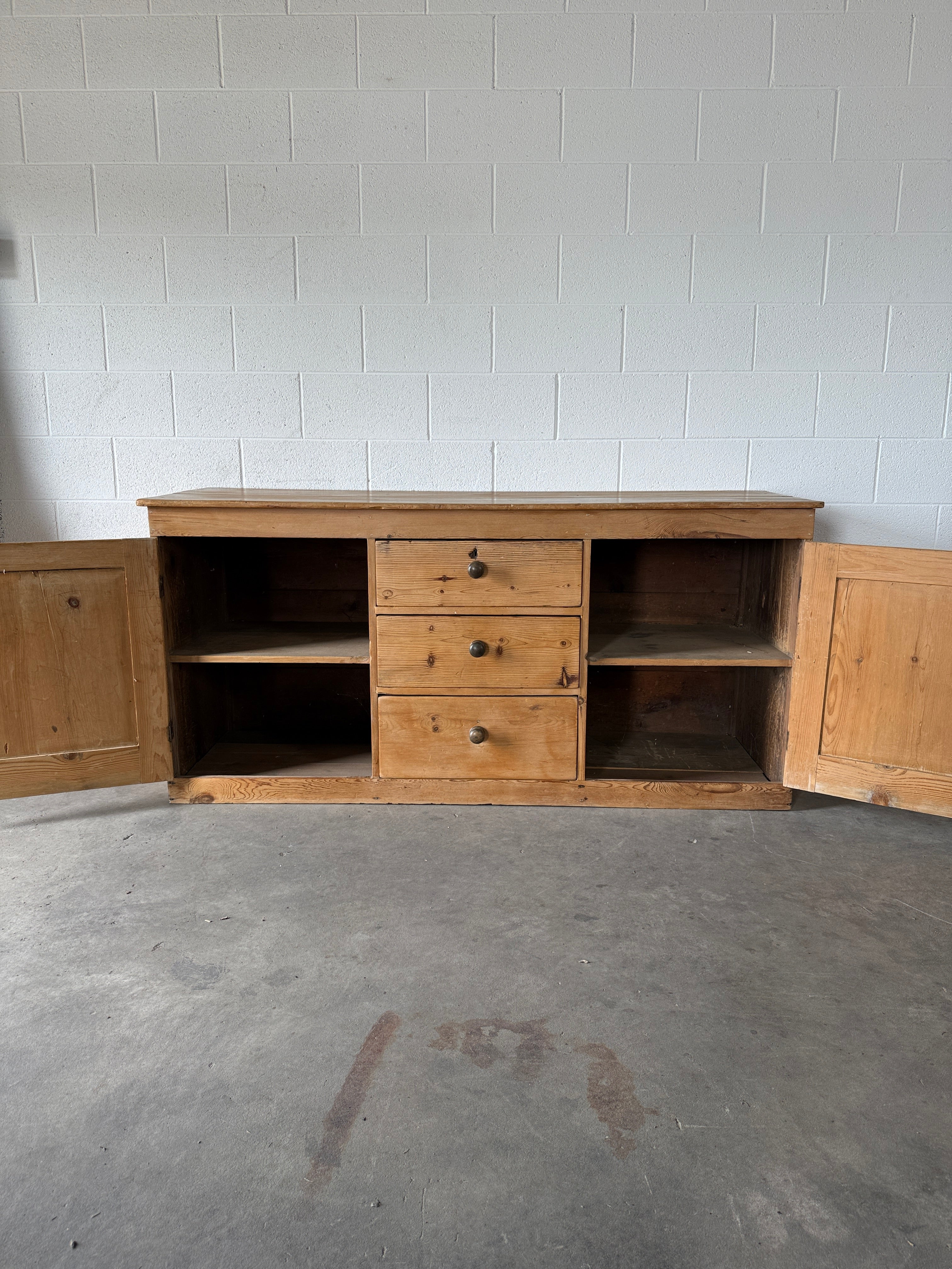 Simple Two Plank Top English Antique Pine Sideboard