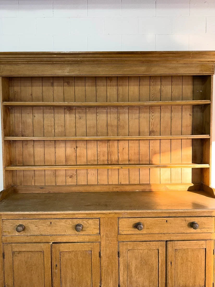 Nearly 8' country farmhouse antique pine dresser with plate rack
