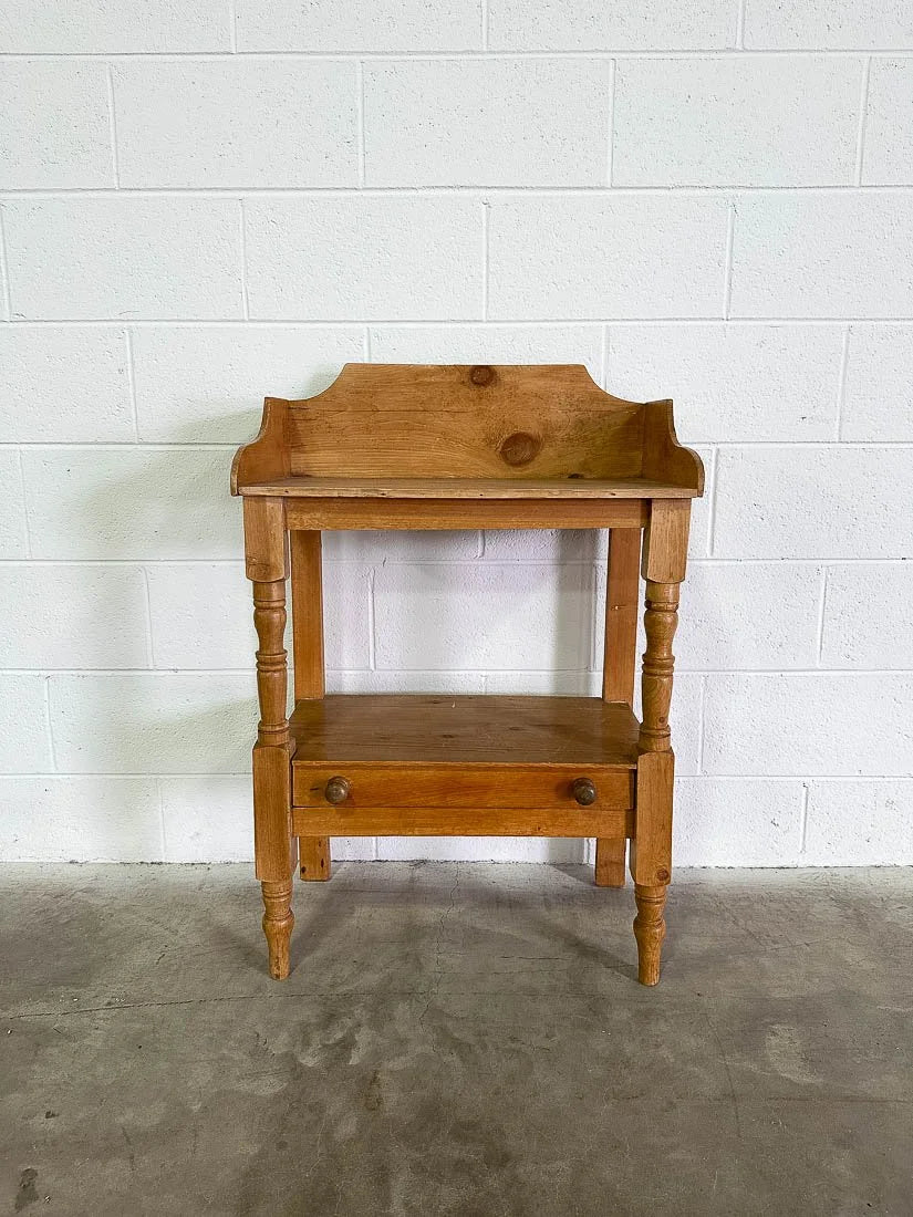 Petite English pine washstand with a drawer