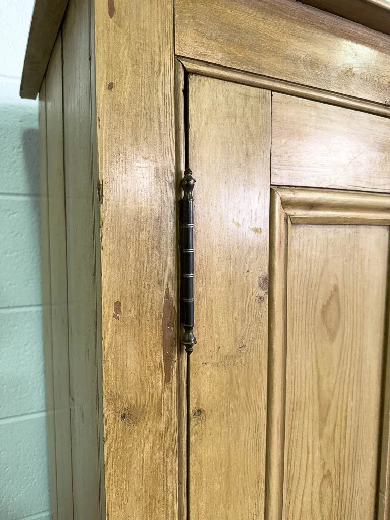 Antique English pine cupboard - House on Horizon