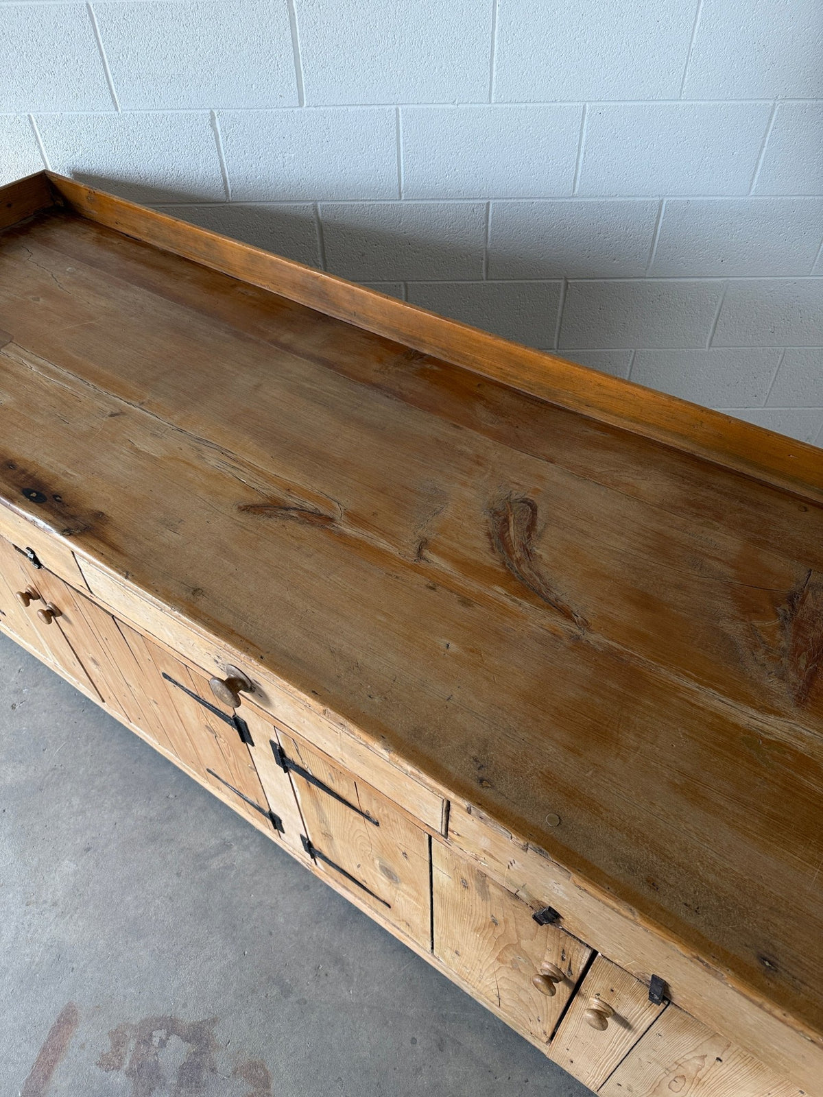 Antique English pine farmhouse counter or sideboard with baker’s rack - House on Horizon