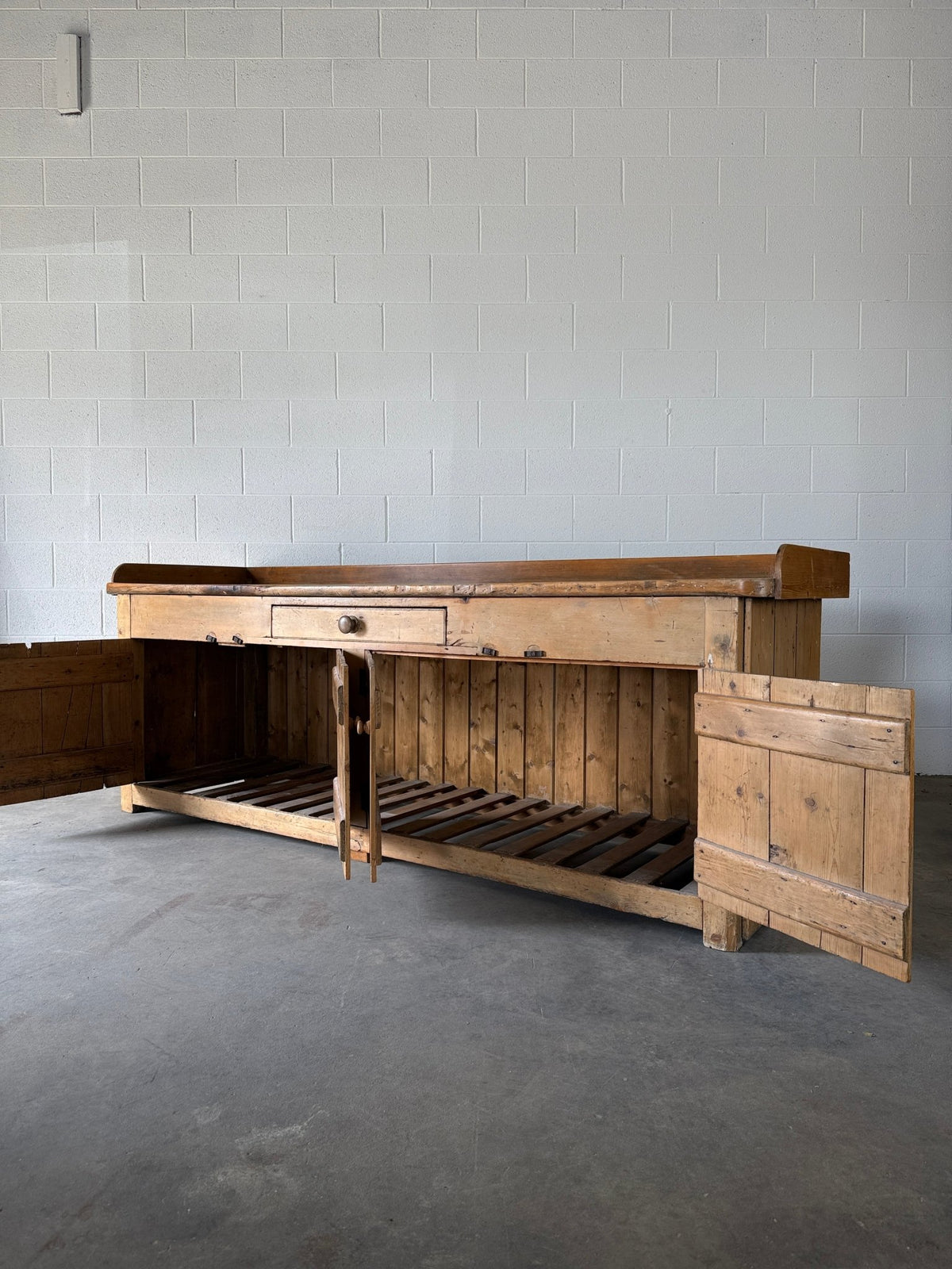 Antique English pine farmhouse counter or sideboard with baker’s rack - House on Horizon