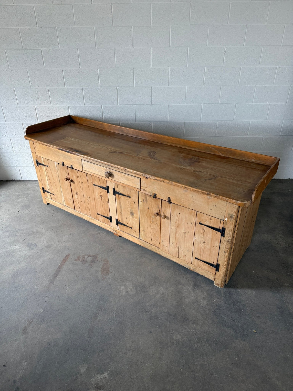 Antique English pine farmhouse counter or sideboard with baker’s rack - House on Horizon