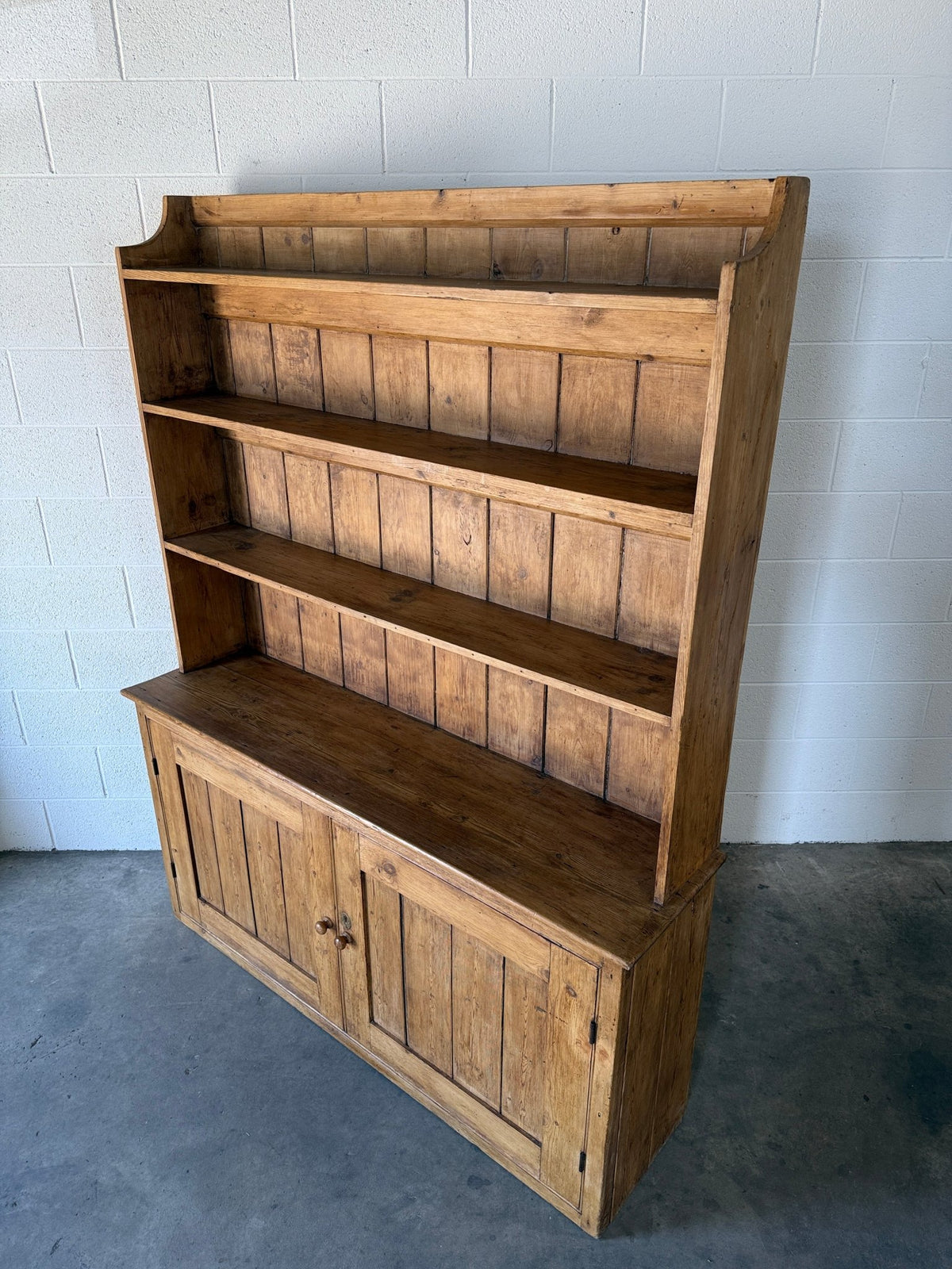 Antique English pine one-piece hutch - House on Horizon