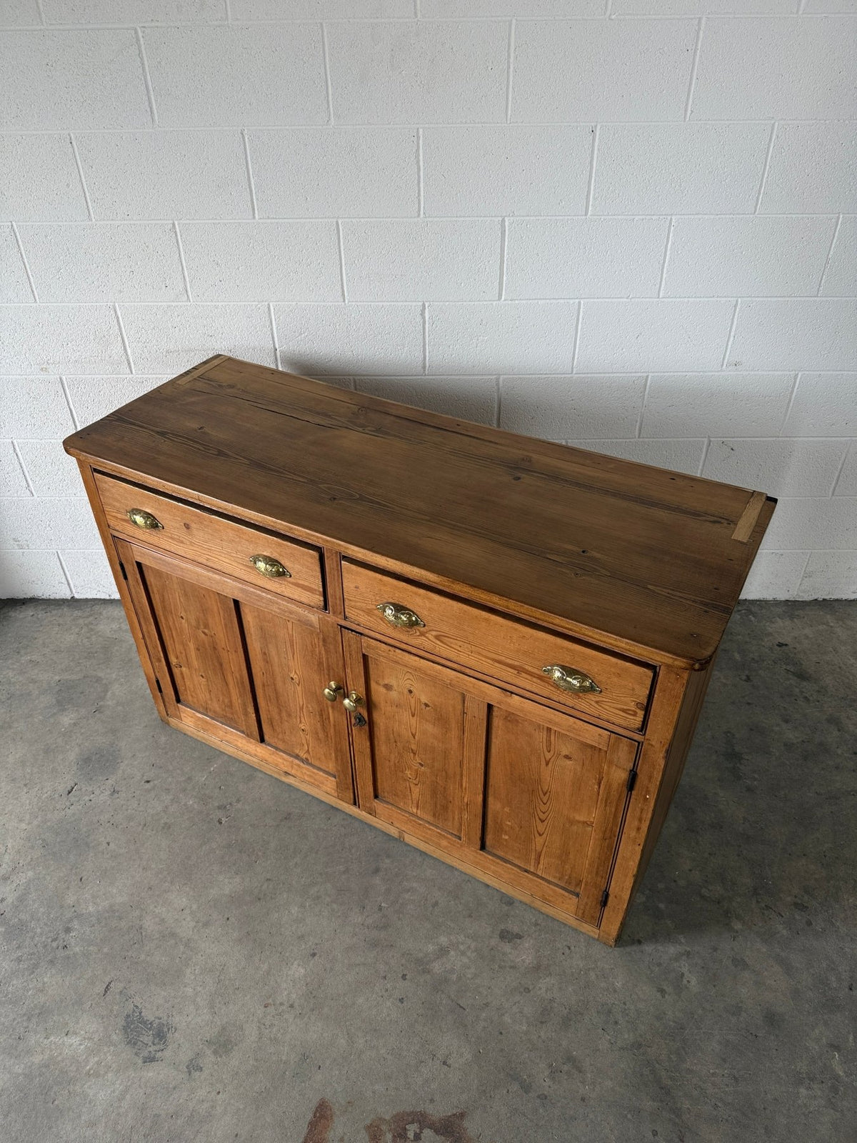 Antique English pine sideboard - House on Horizon