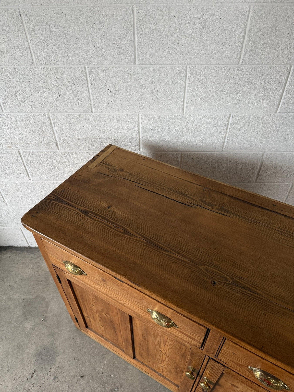 Antique English pine sideboard - House on Horizon