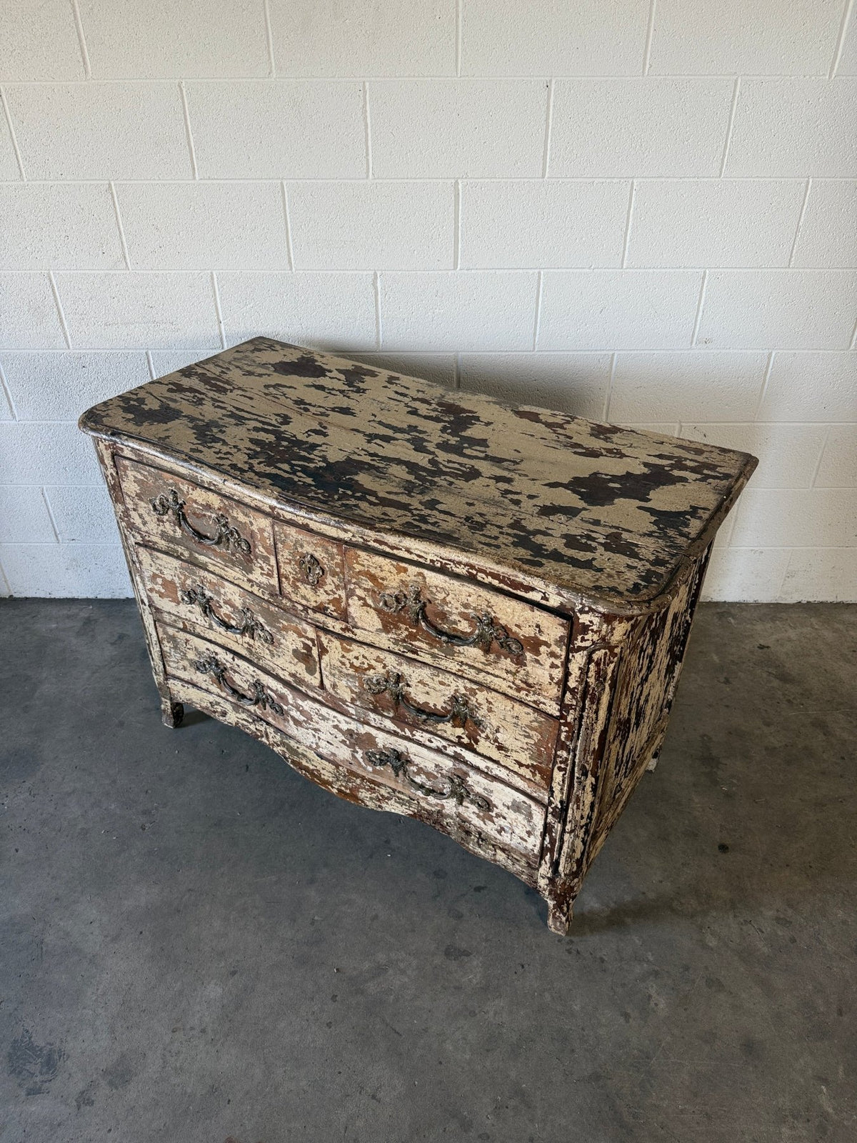 Antique French chippy drawers - House on Horizon