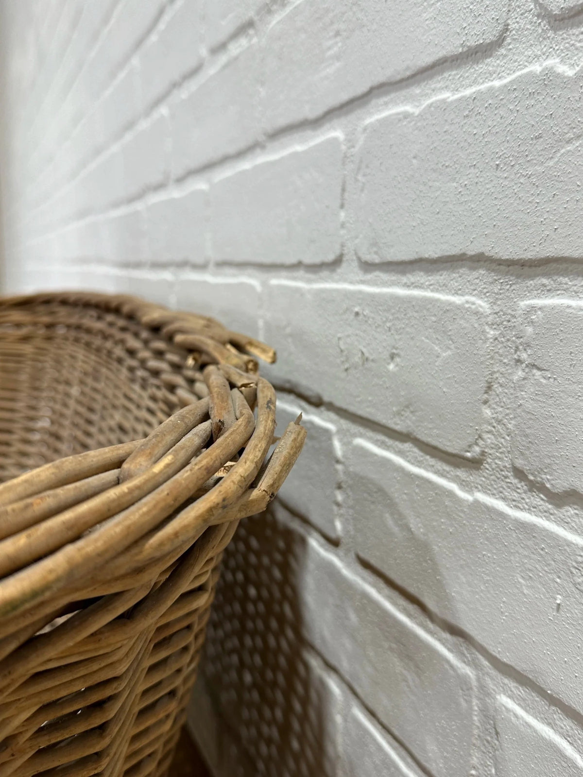 Antique French laundry basket - House on Horizon