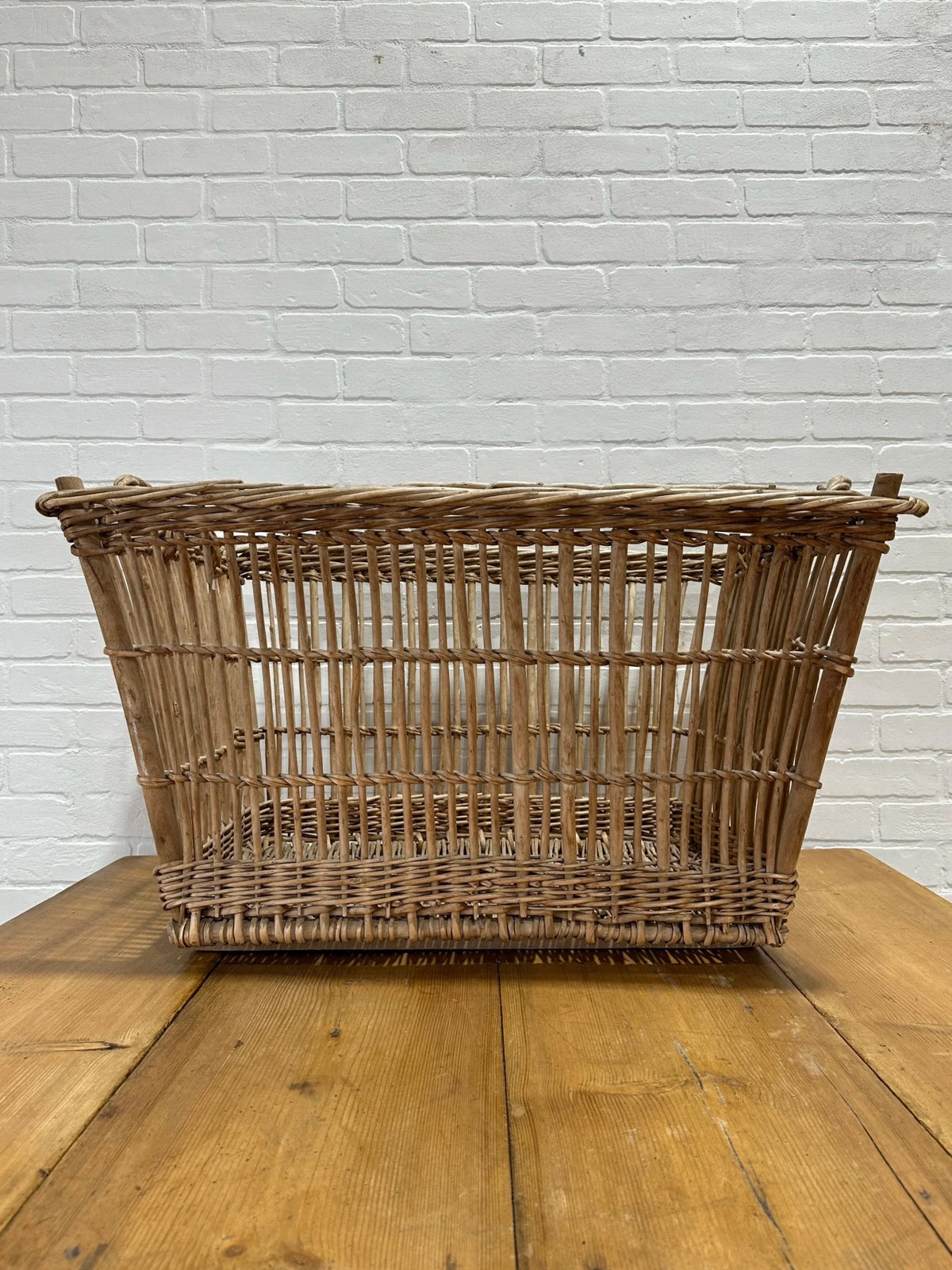 Antique French laundry basket - House on Horizon