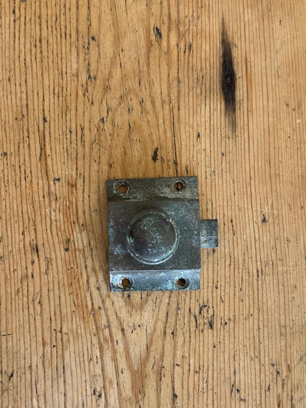 Antique galvanized latch - House on Horizon