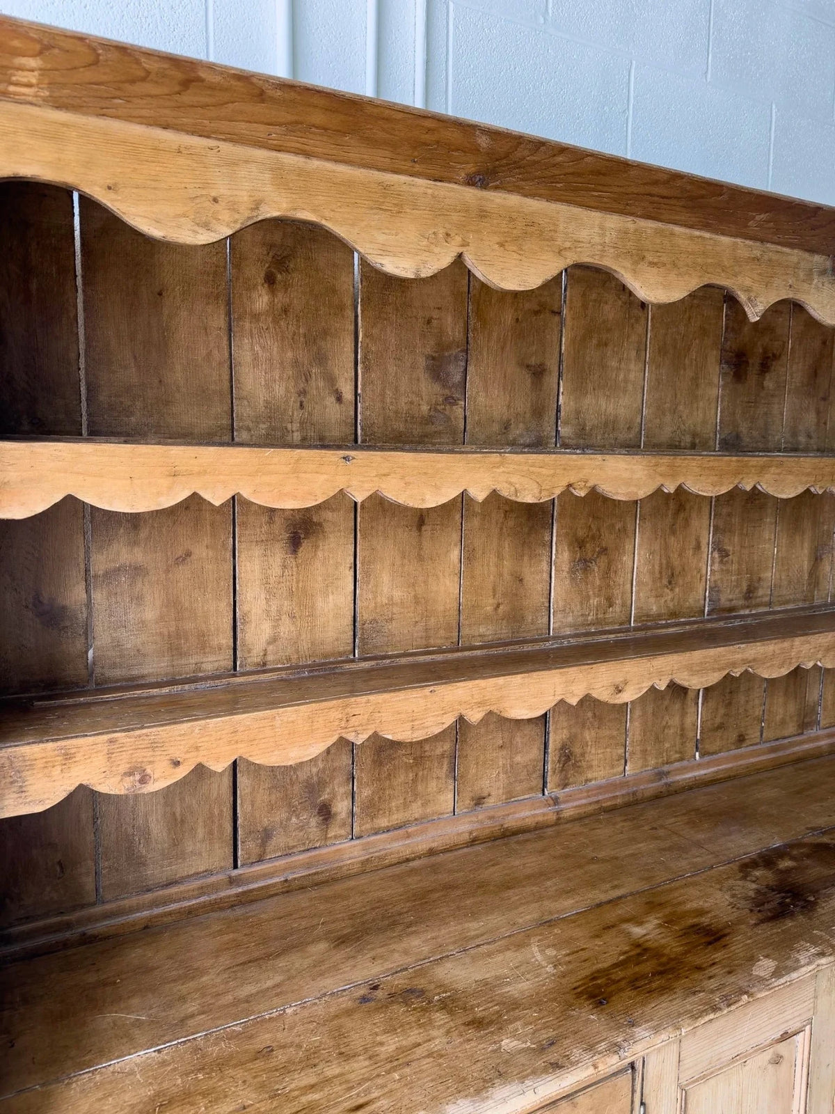 Antique Irish Kitchen Dresser - House on Horizon
