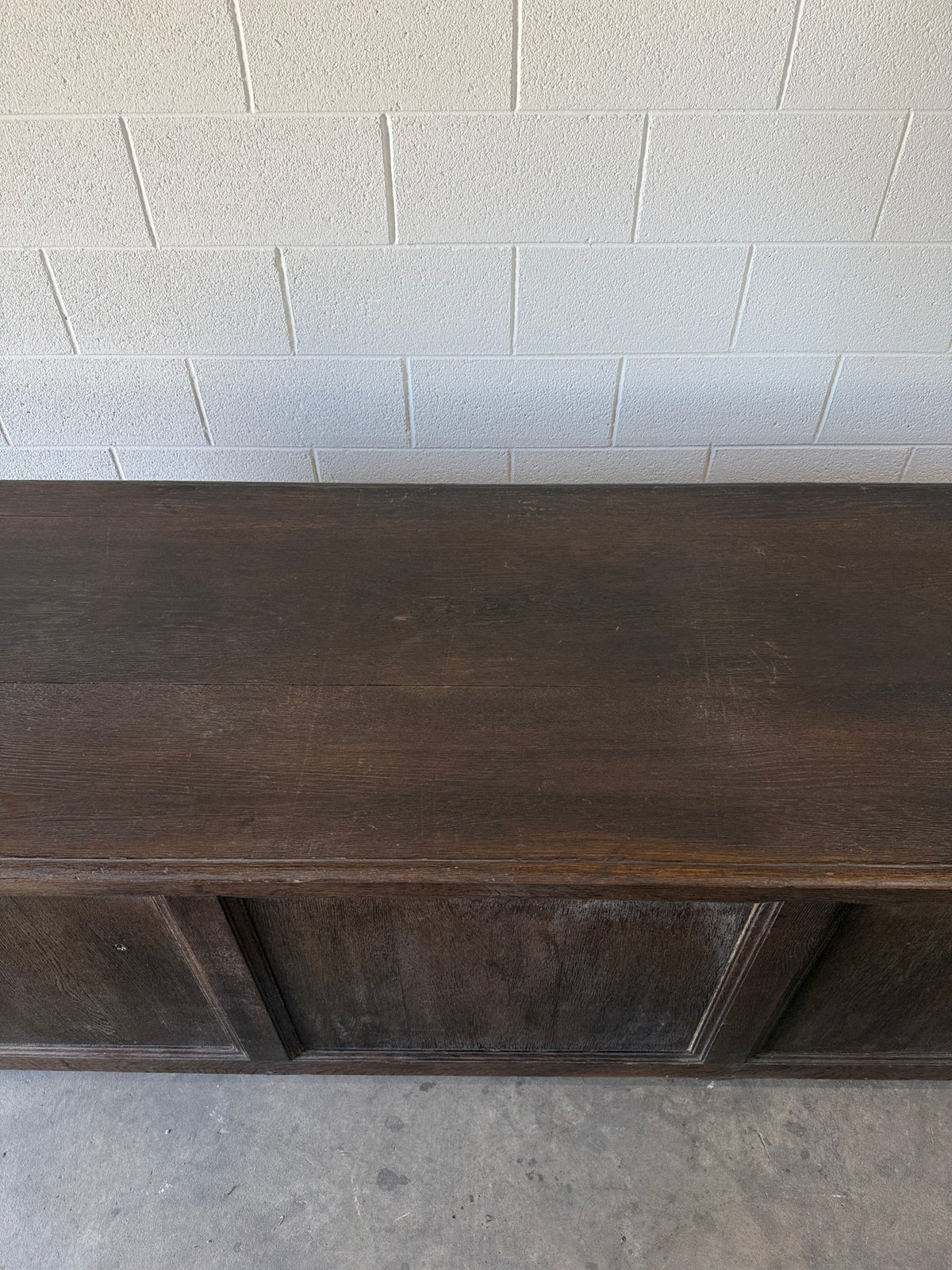 Antique oak sideboard or console - House on Horizon