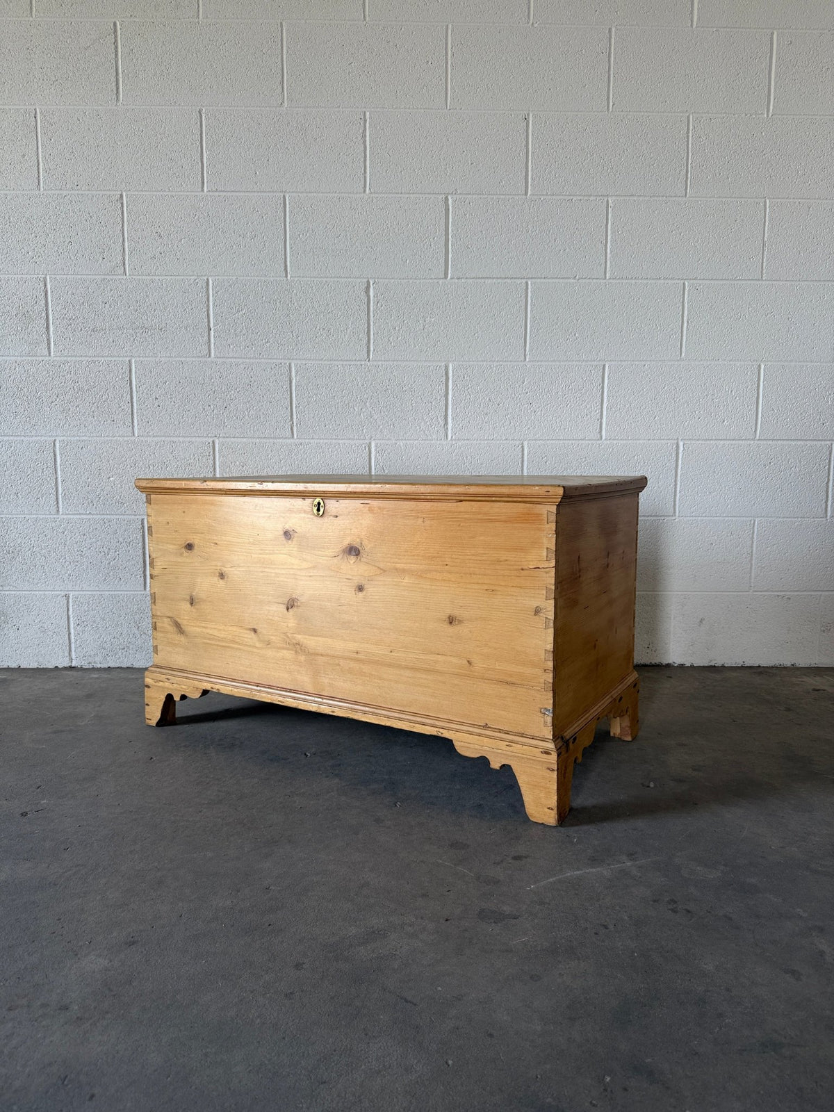 Antique Pine Blanket Box with Bracket Feet - House on Horizon