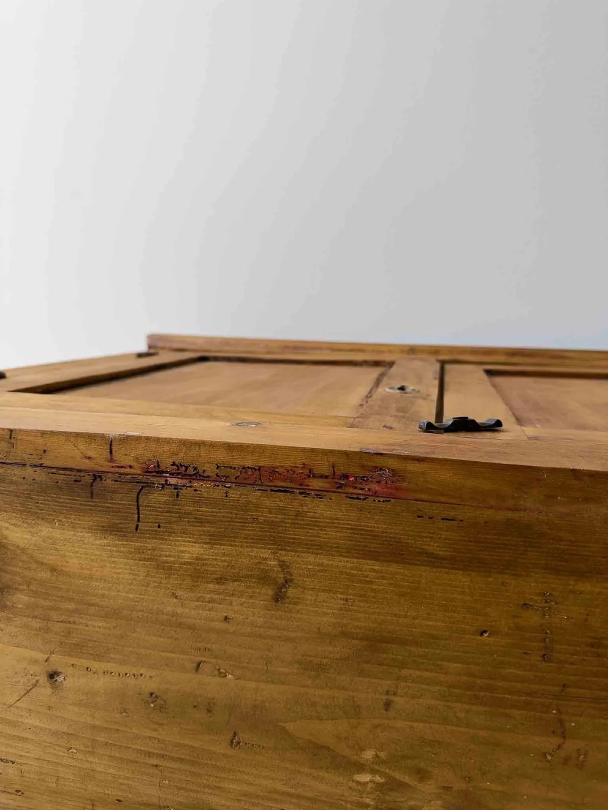 Antique pine cabinet - House on Horizon