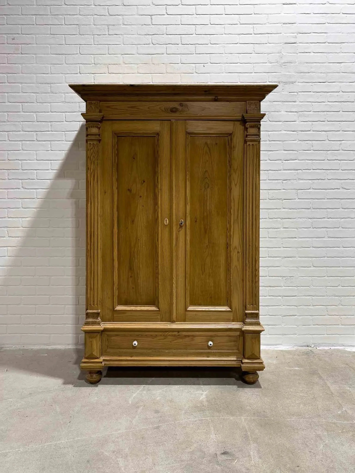 Antique pine children's wardrobe - House on Horizon