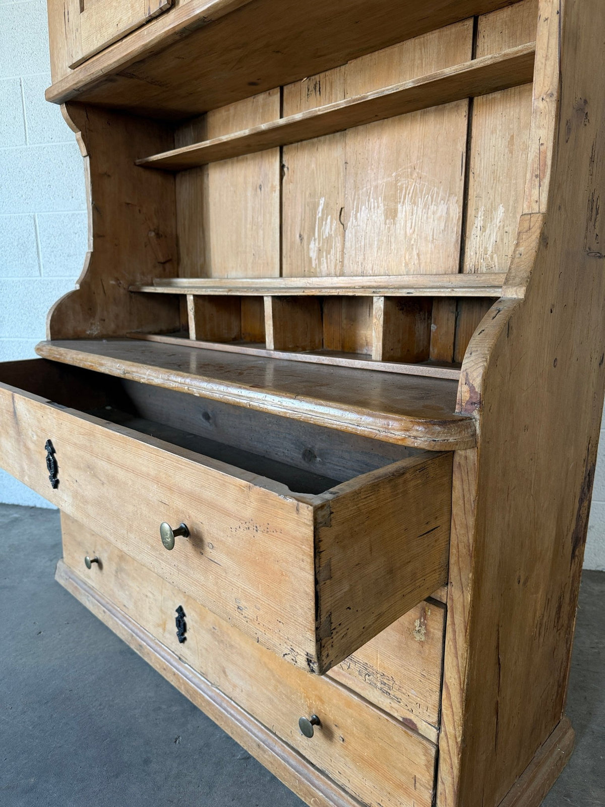 Antique Pine Hutch or Kitchen Cupboard - House on Horizon