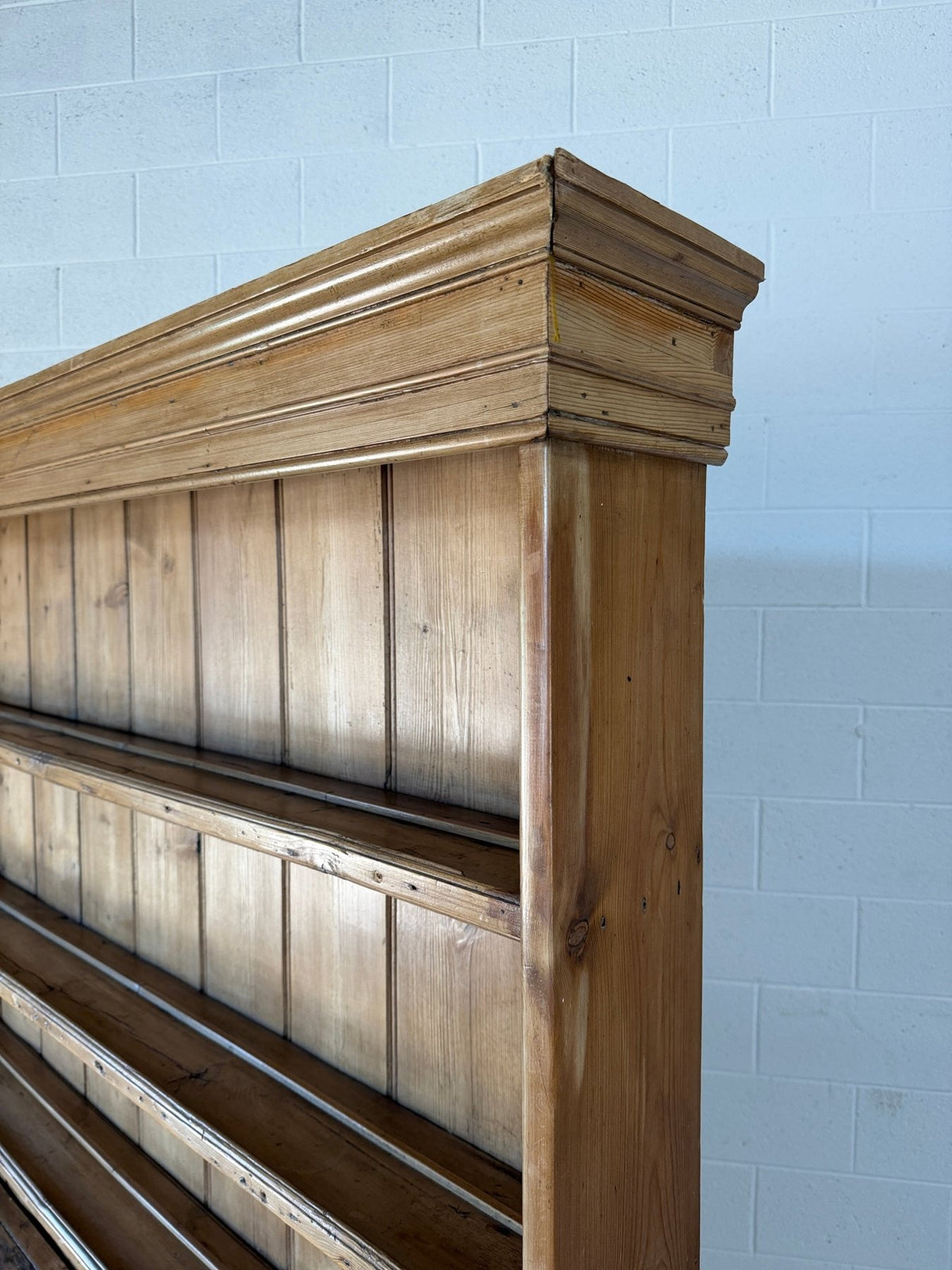Antique pine kitchen dresser - House on Horizon
