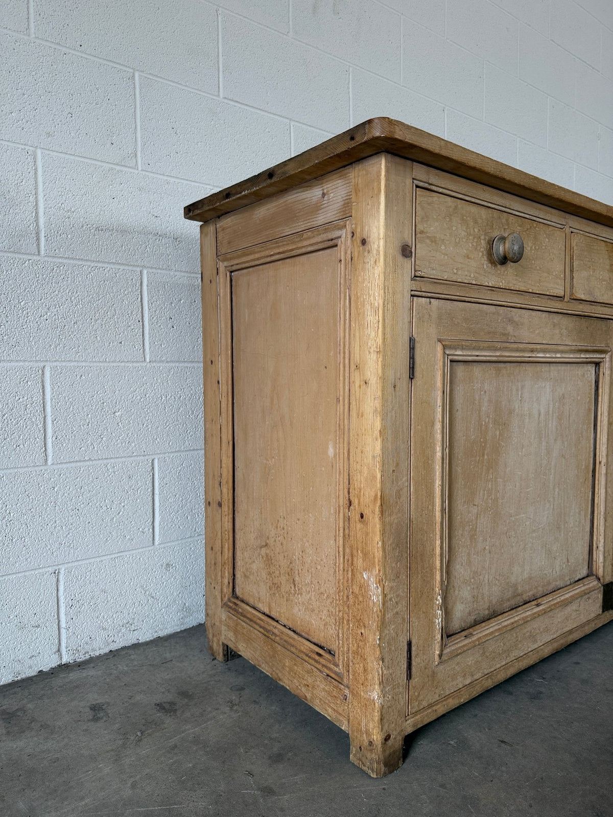Antique pine sideboard with working key - House on Horizon