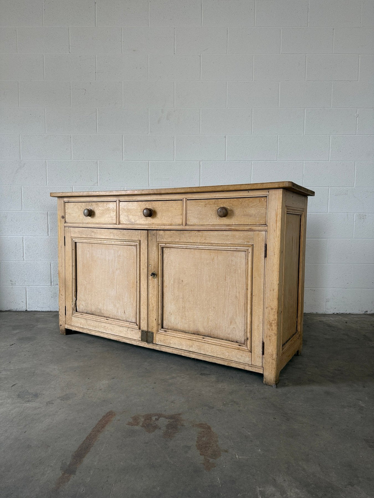 Antique pine sideboard with working key - House on Horizon
