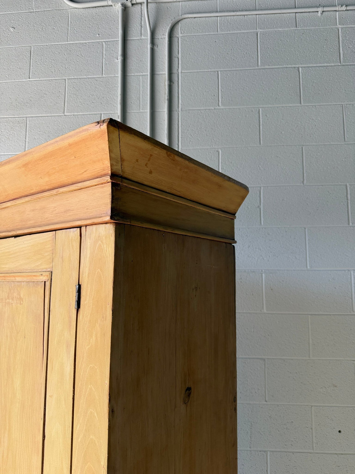 Antique pine single door wardrobe - House on Horizon
