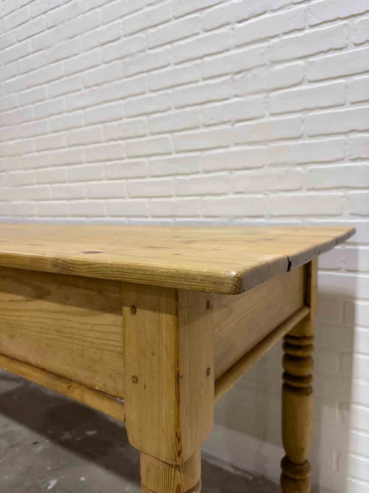 Antique pine table with turned legs - House on Horizon