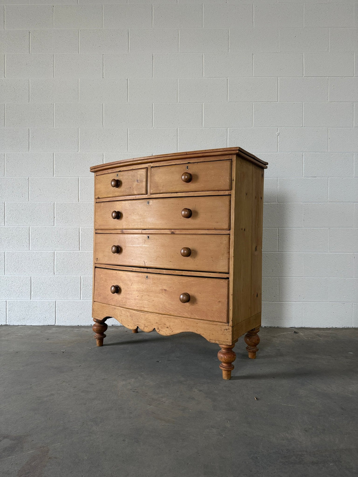 Bowfront antique English drawers - House on Horizon