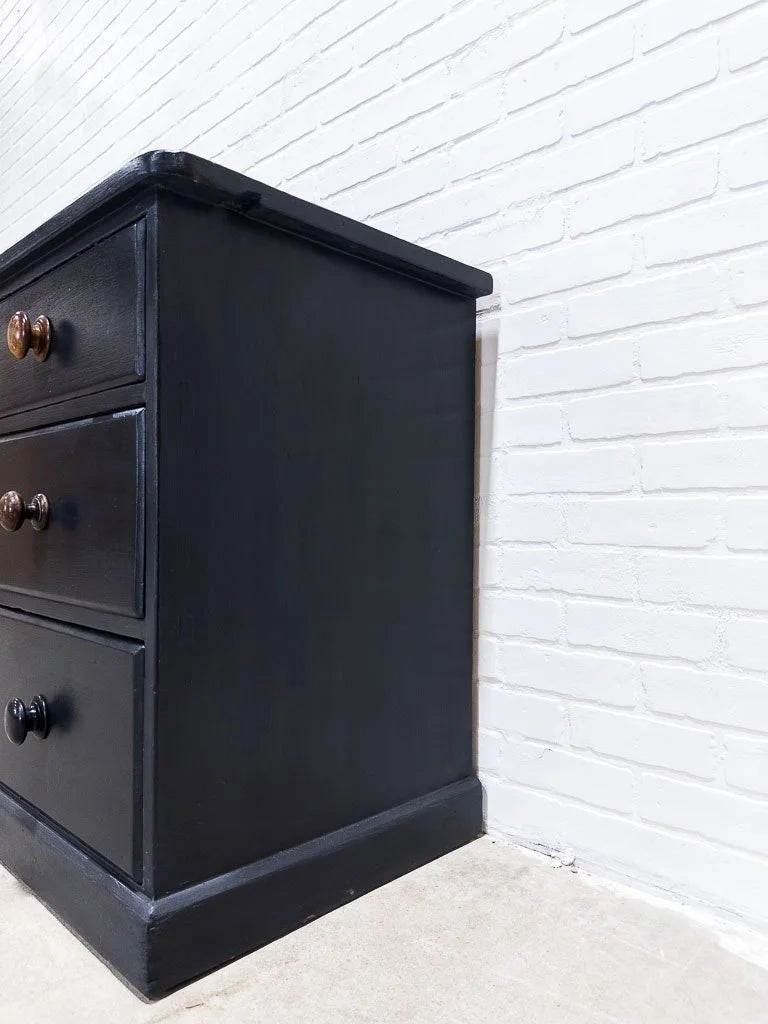 Classic English sideboard painted black - House on Horizon