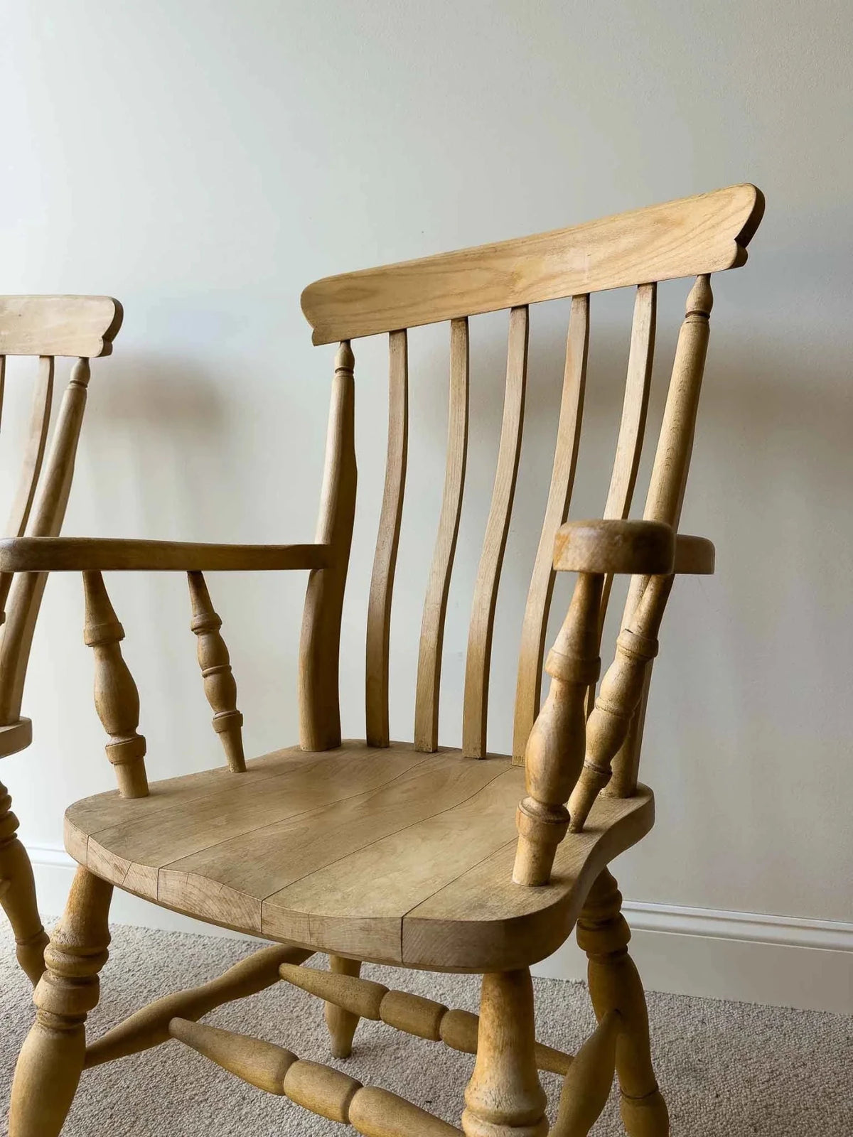 English antique country chairs - House on Horizon