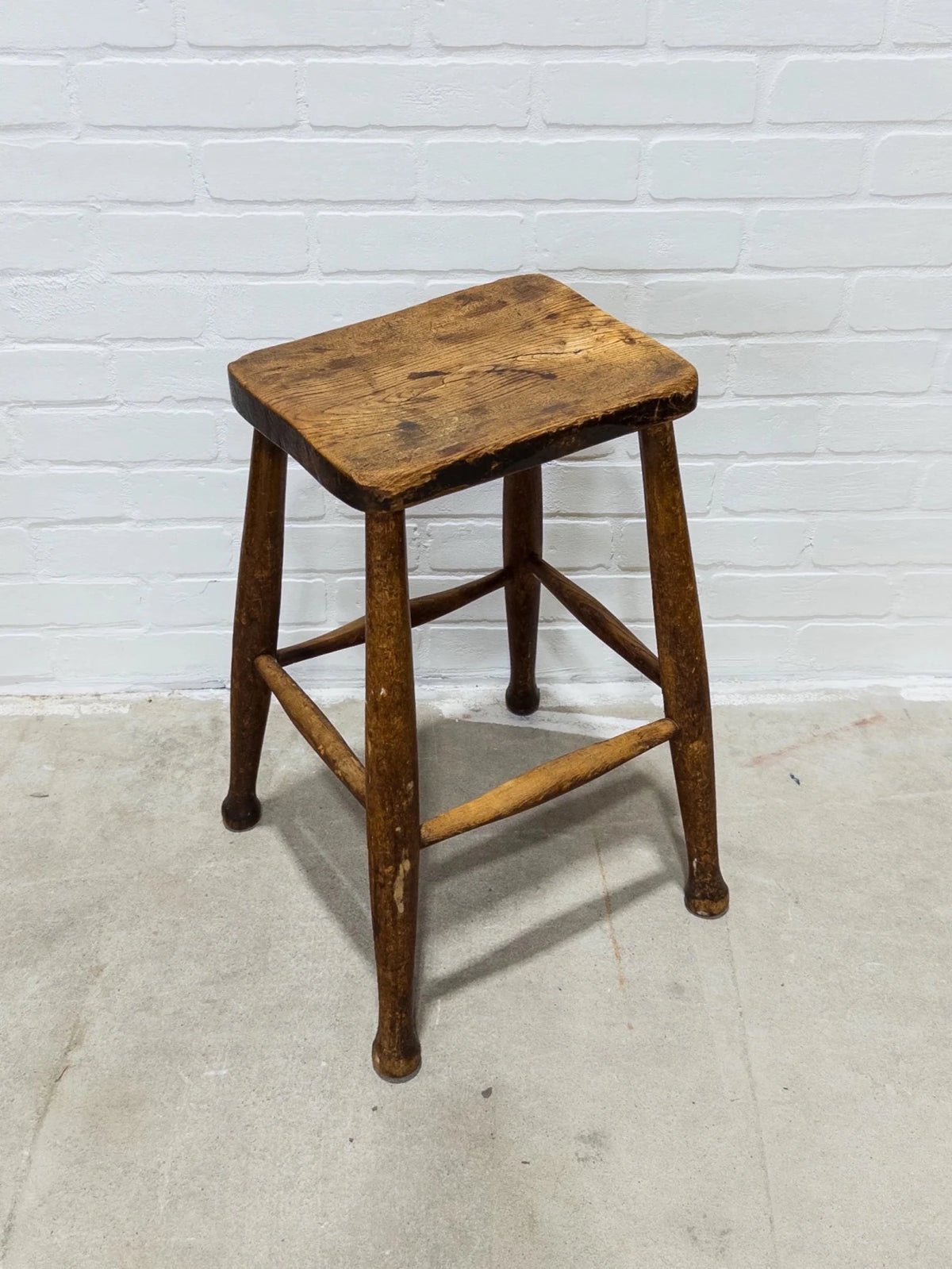 English antique stool 14 - House on Horizon